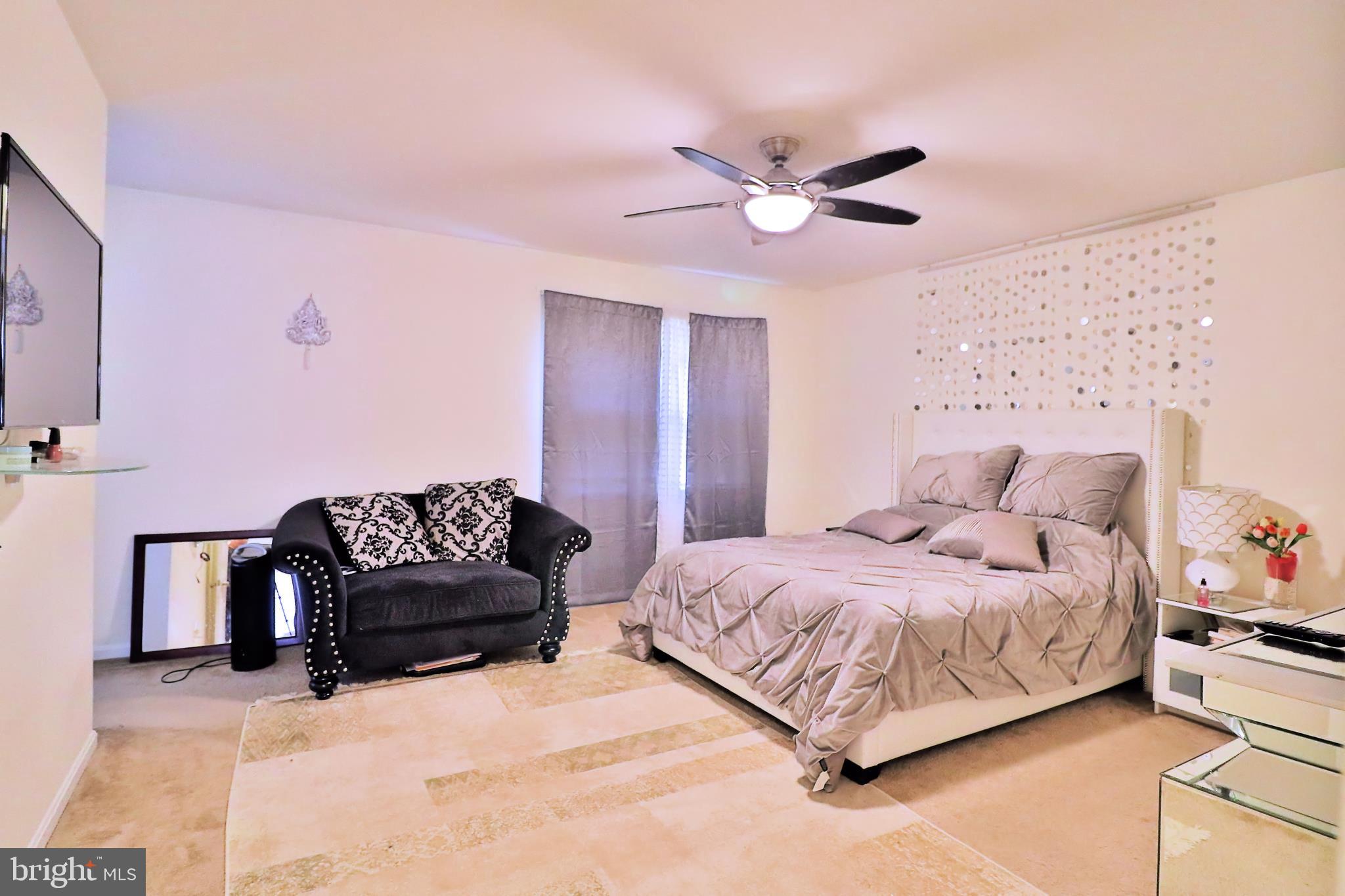 NEWINGTON WOODS WEST - Residential Lease