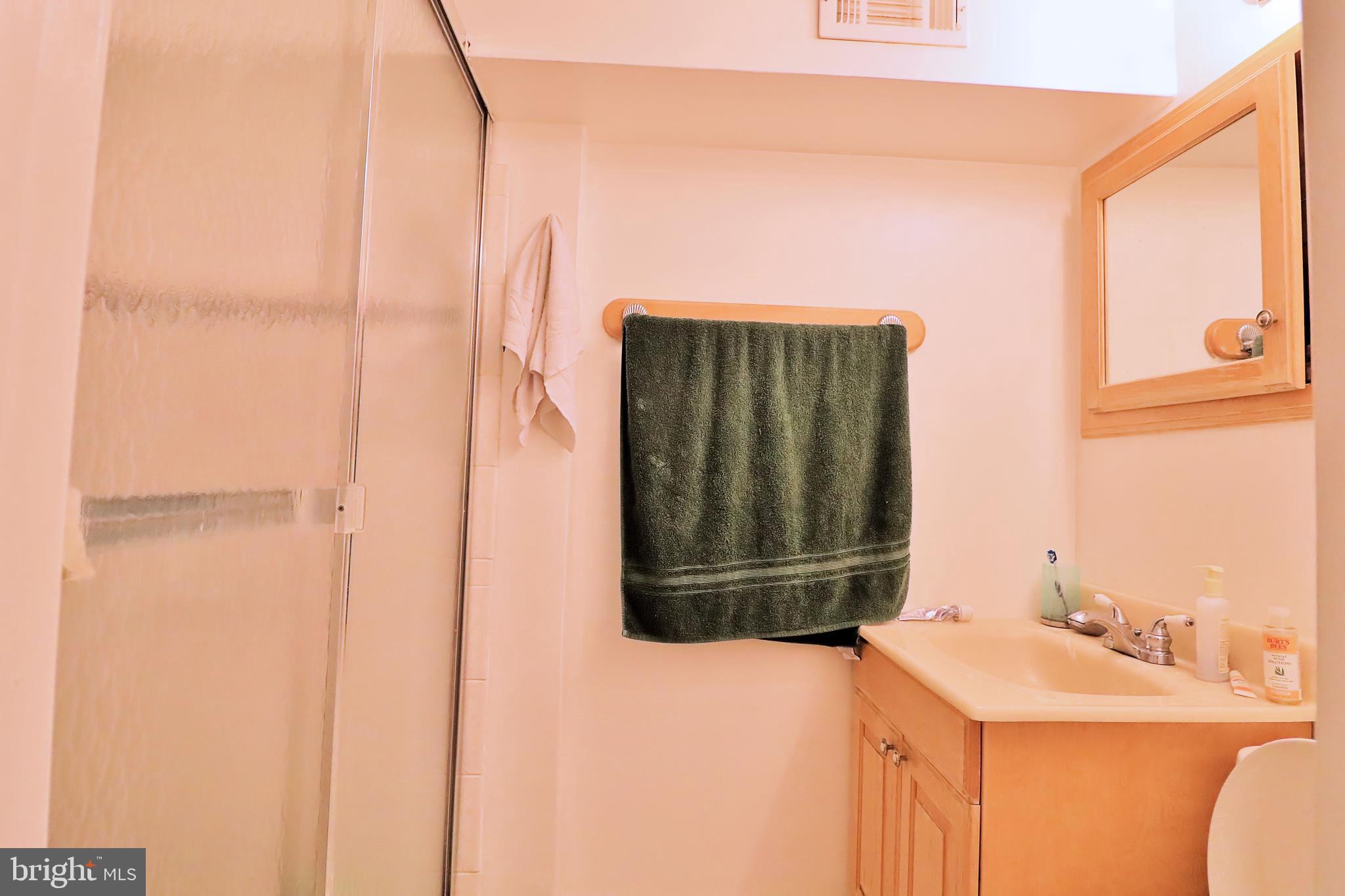 NEWINGTON WOODS WEST - Residential Lease