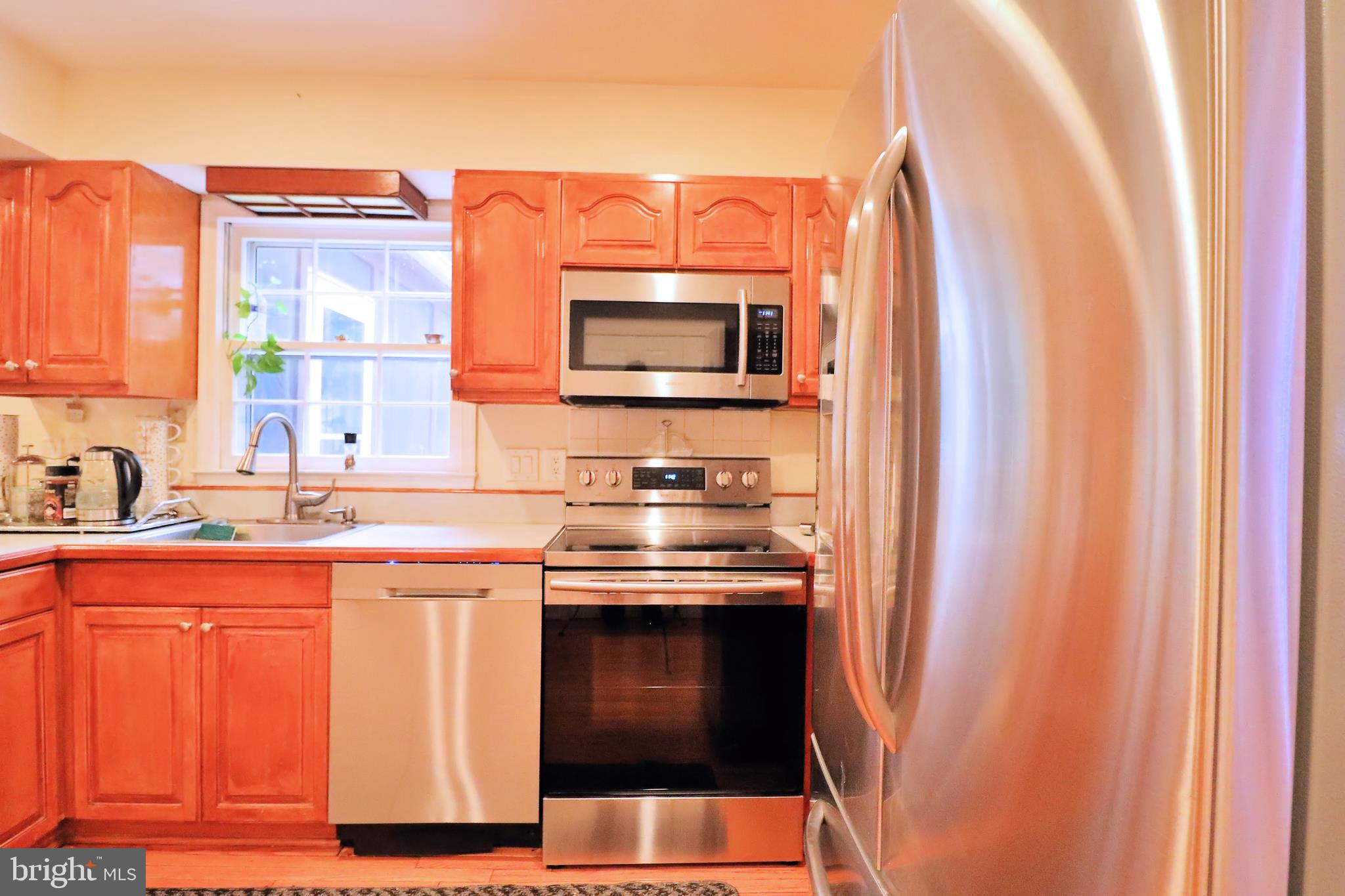 NEWINGTON WOODS WEST - Residential Lease