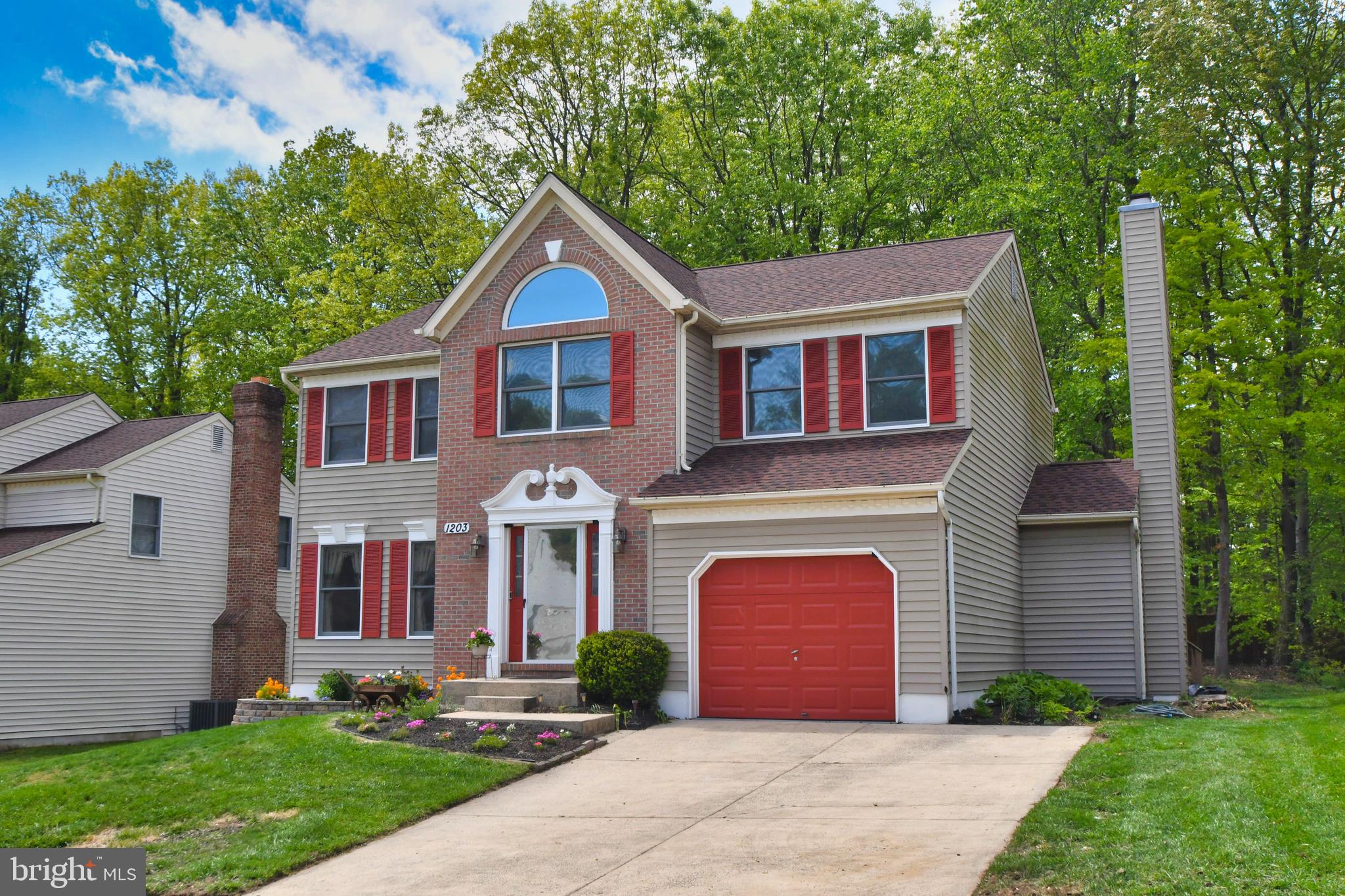 RIVERSIDE - Residential