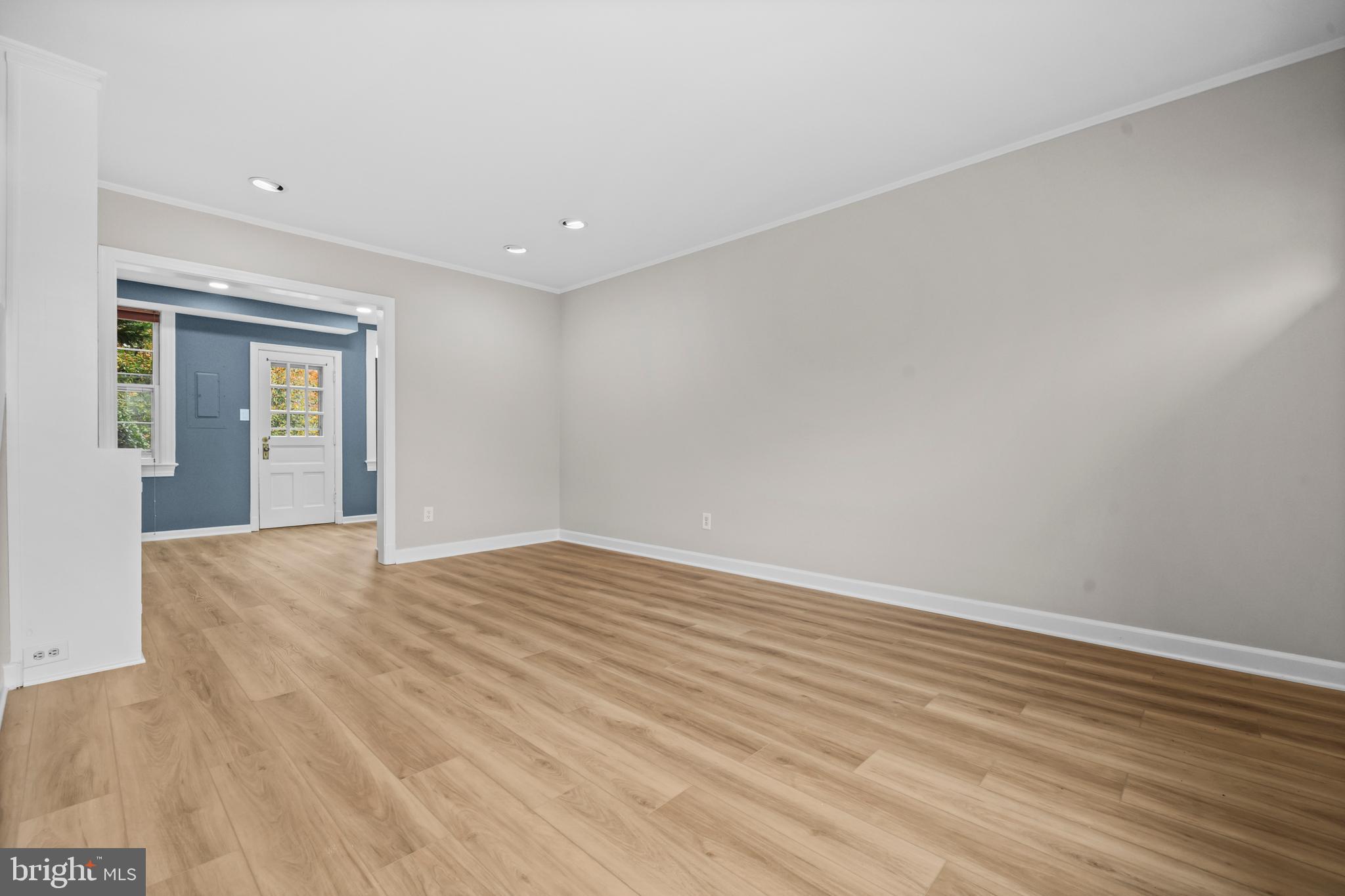 ARLINGTON VILLAGE - Residential