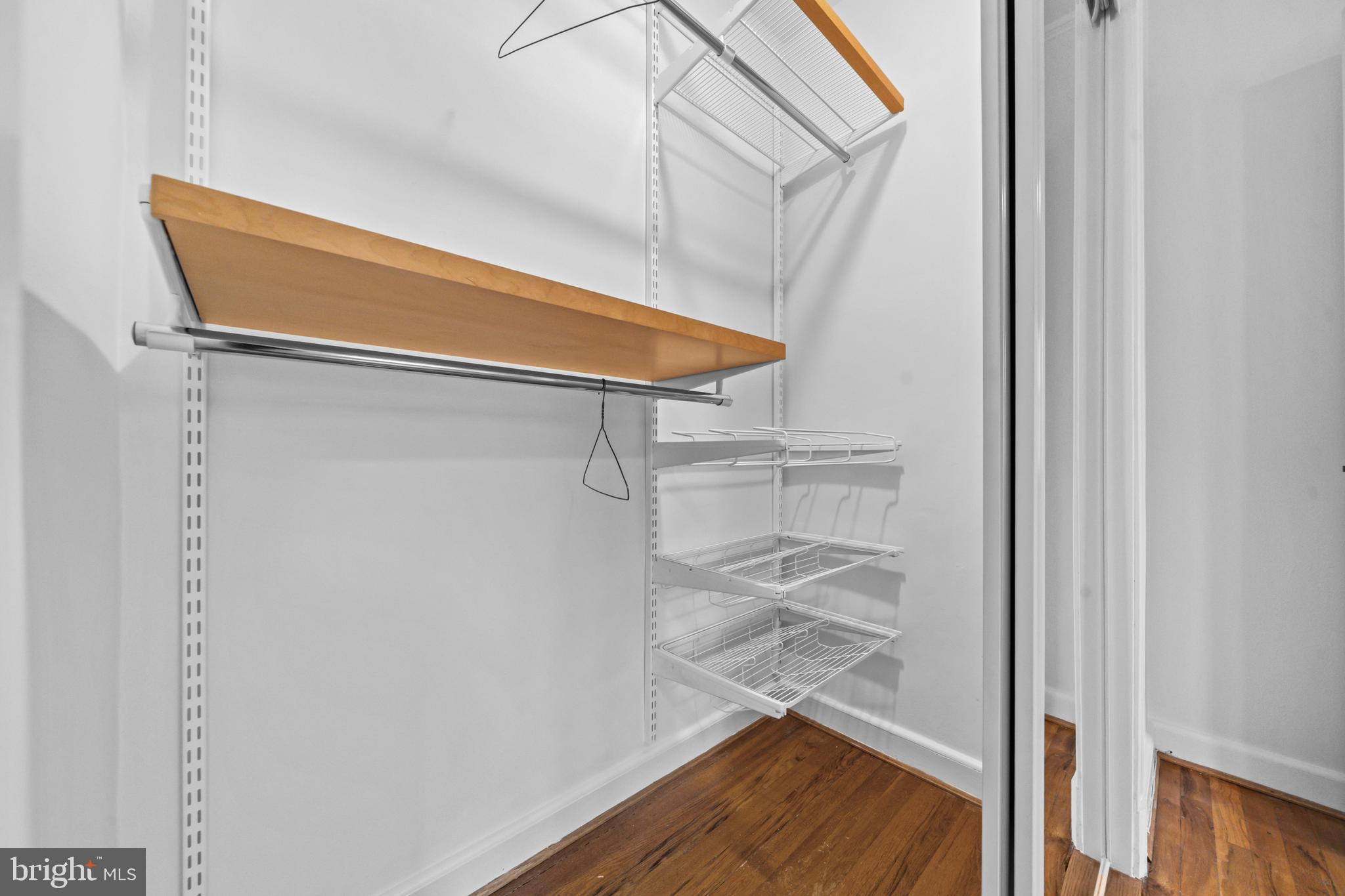 ARLINGTON VILLAGE - Residential