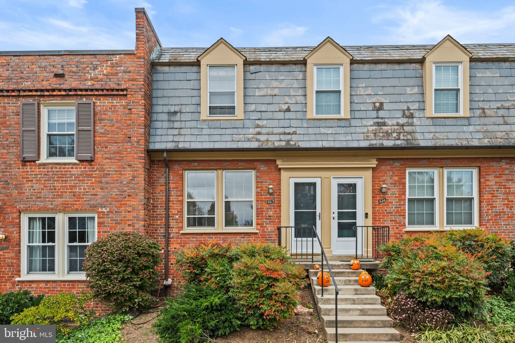 ARLINGTON VILLAGE - Residential