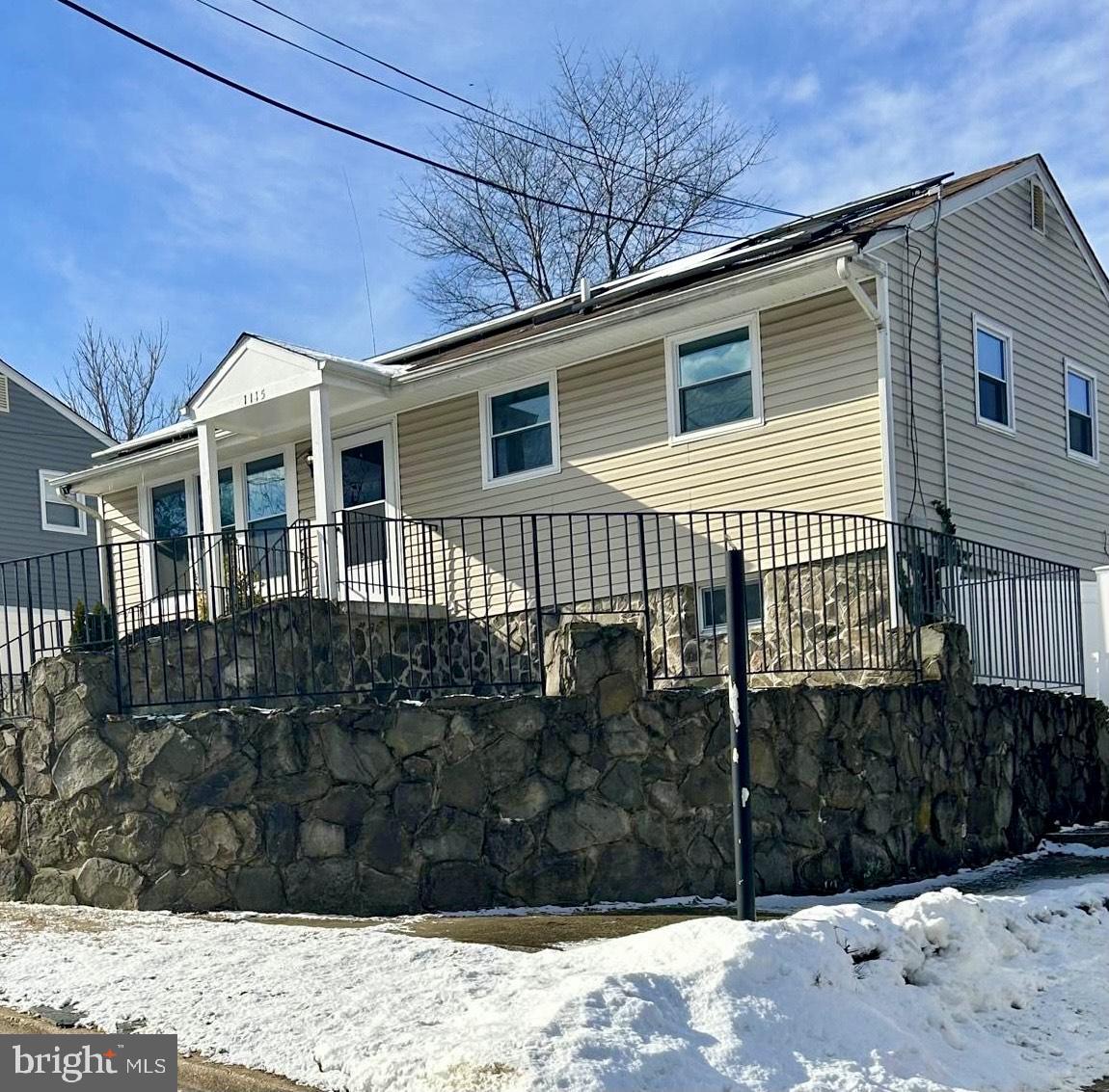 GR CAPITOL HEIGHTS - Residential