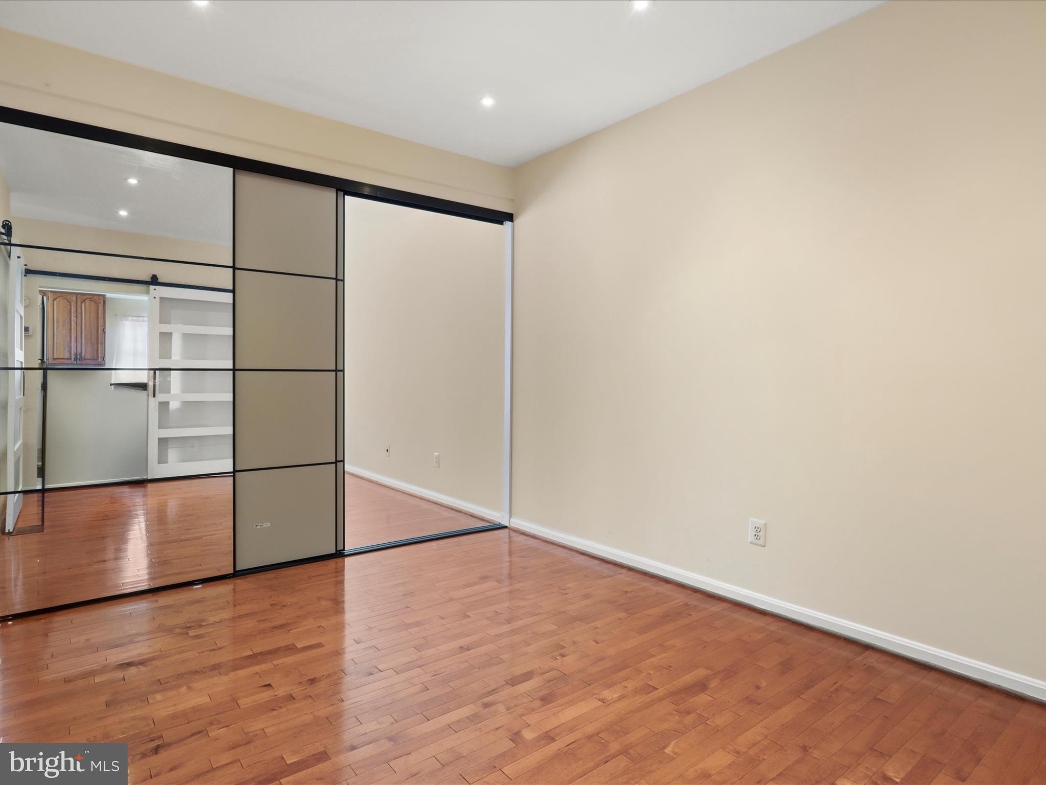 MCNAIR FARMS WEST - Residential