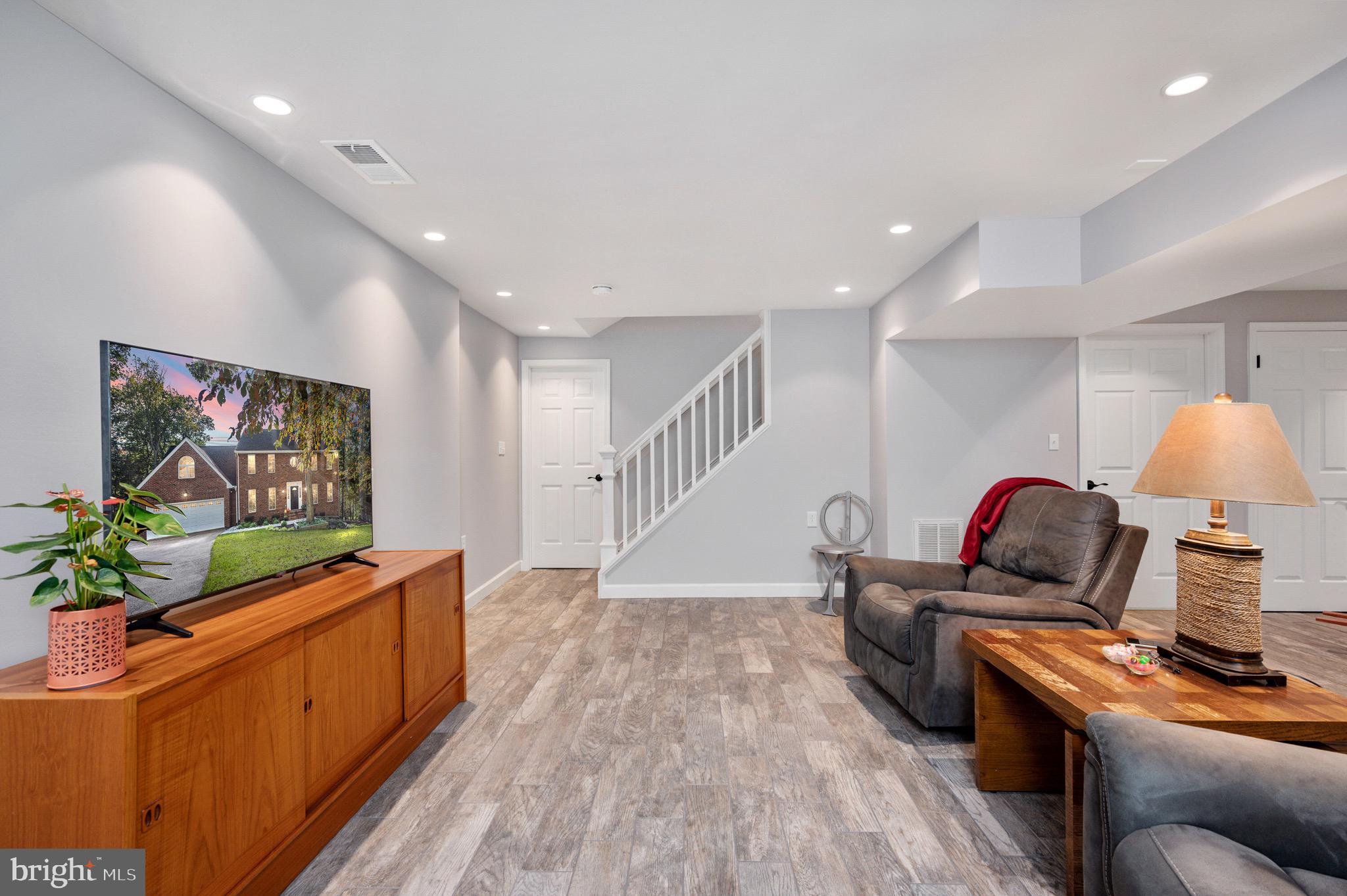 AUBURN MILL ESTATES - Residential