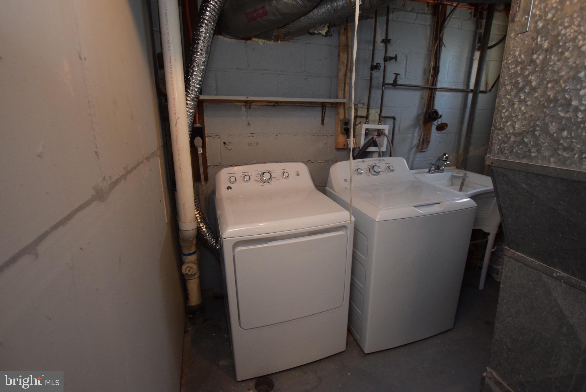 WASHINGTON SUBURBAN HOME - Residential