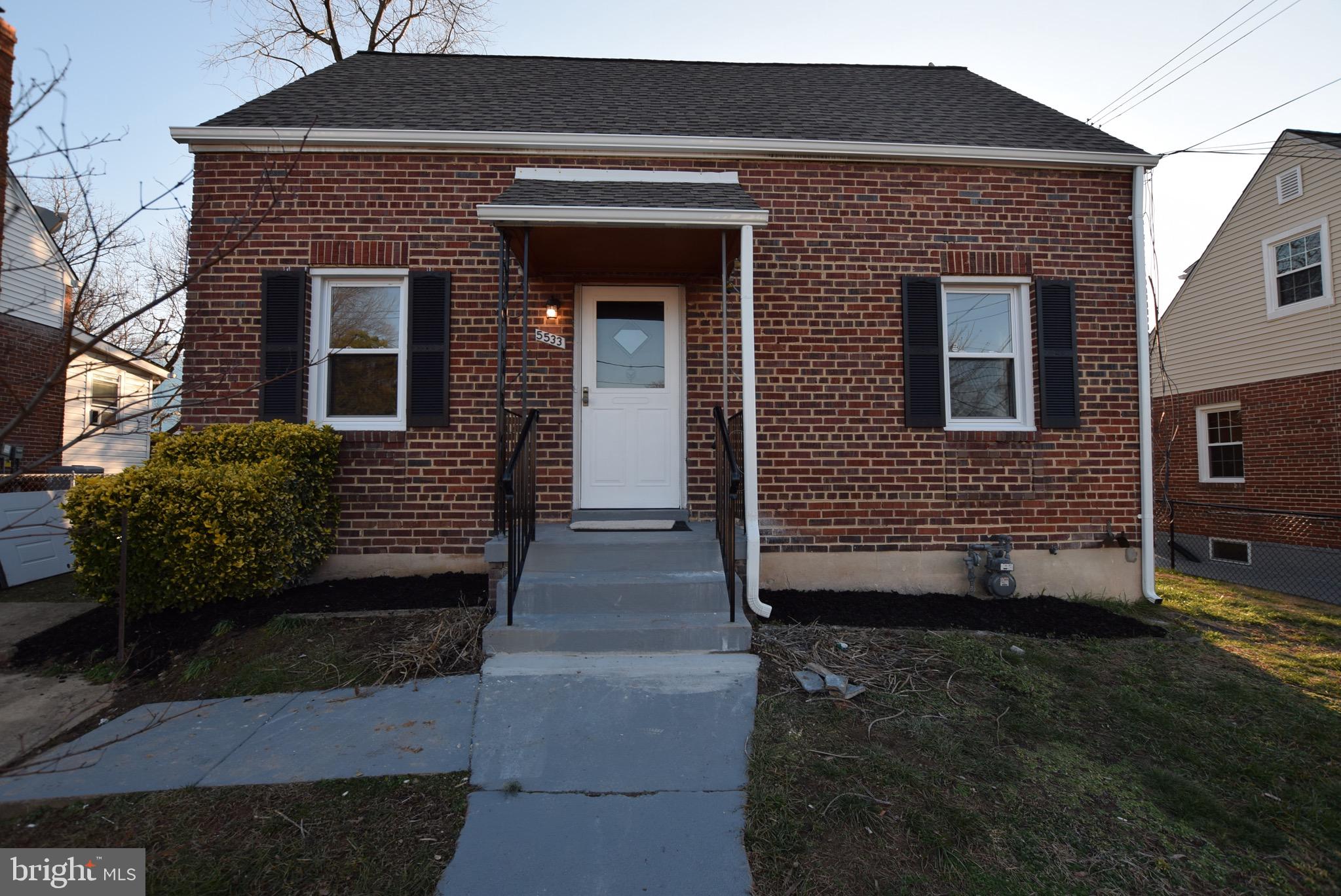 WASHINGTON SUBURBAN HOME - Residential