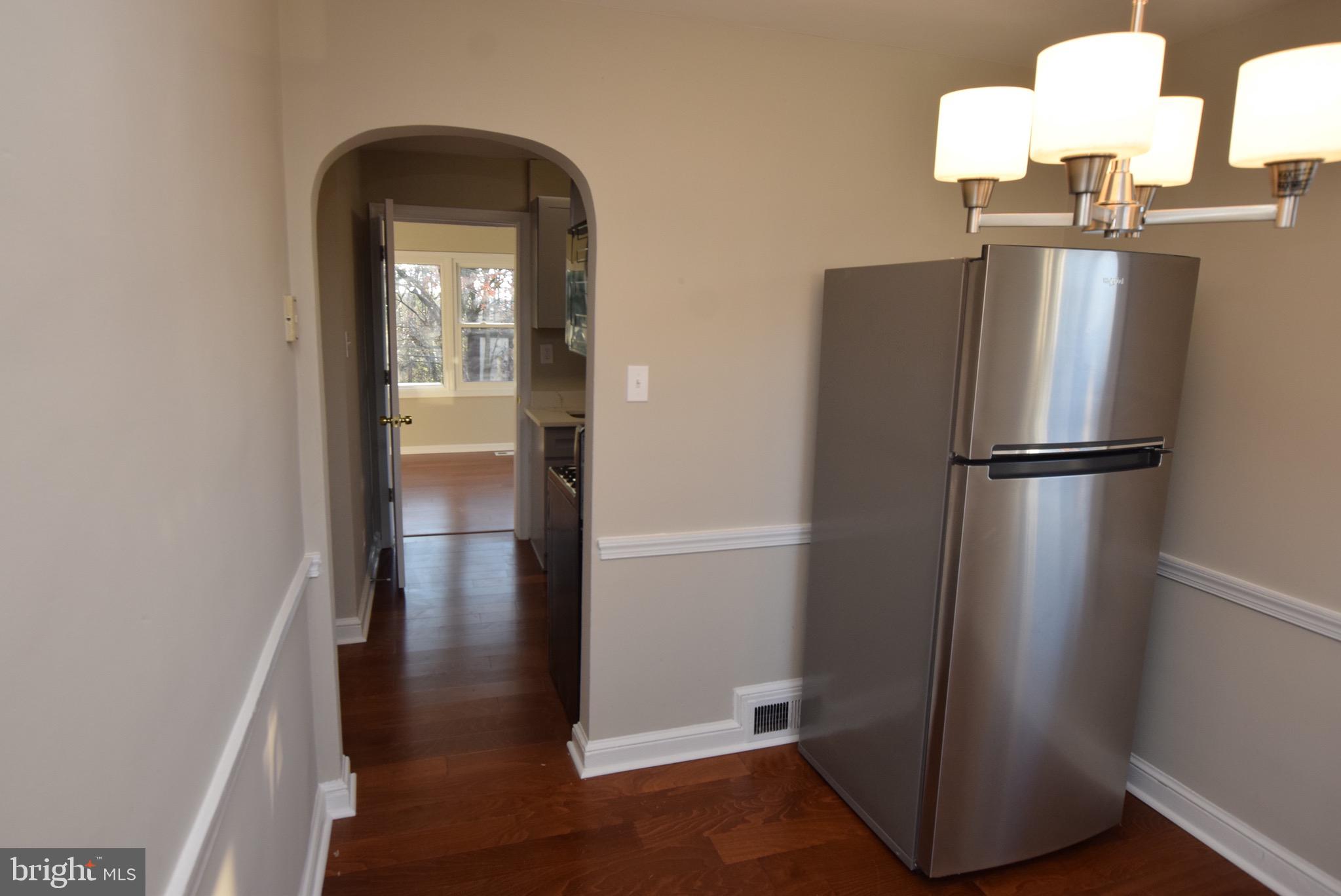 WASHINGTON SUBURBAN HOME - Residential