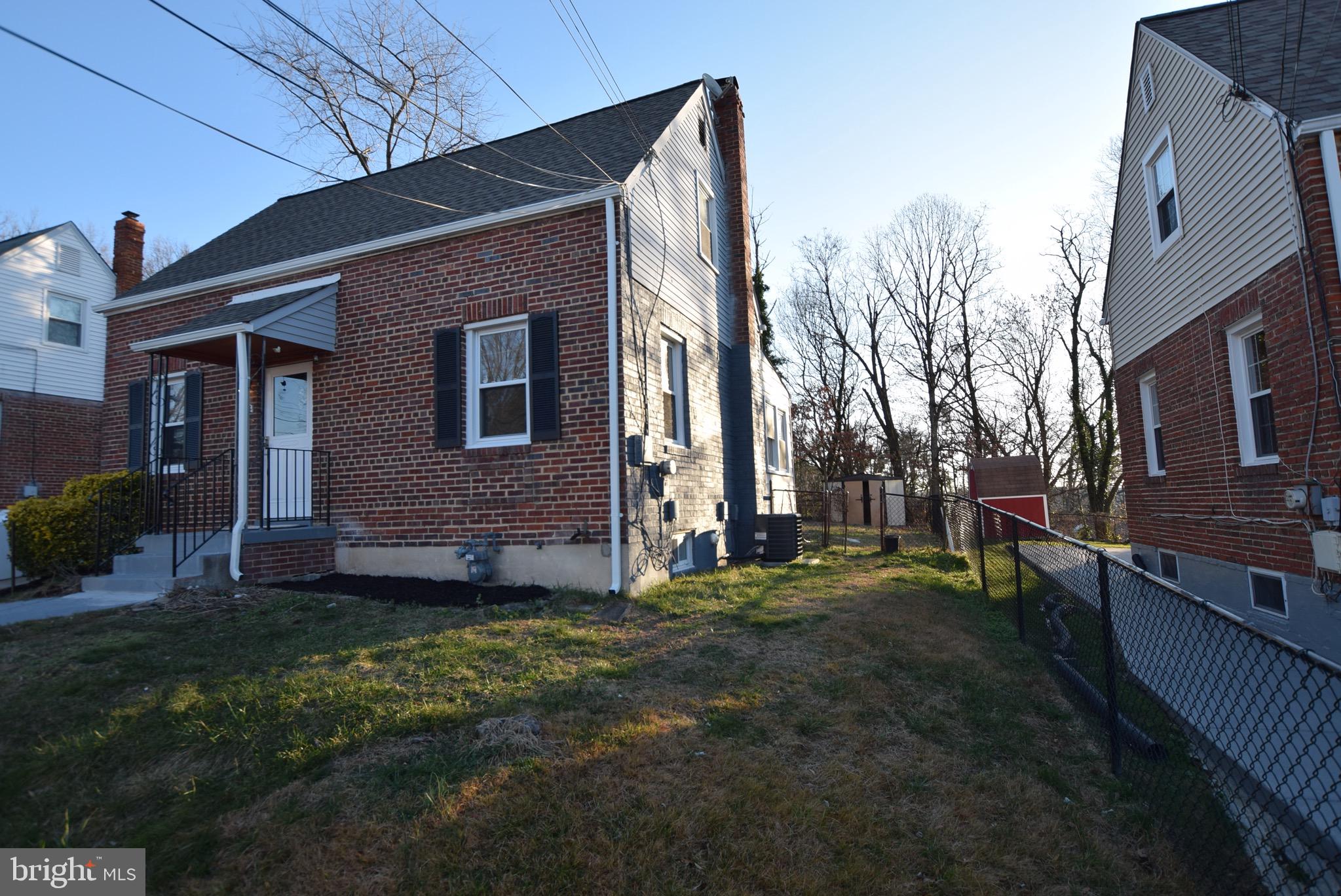 WASHINGTON SUBURBAN HOME - Residential