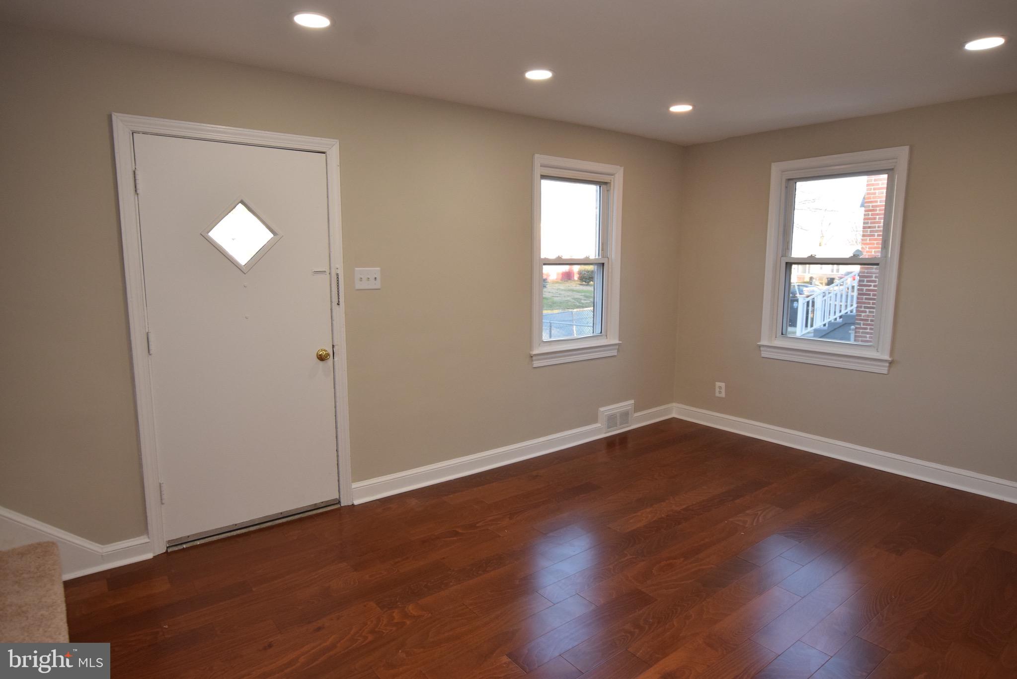 WASHINGTON SUBURBAN HOME - Residential