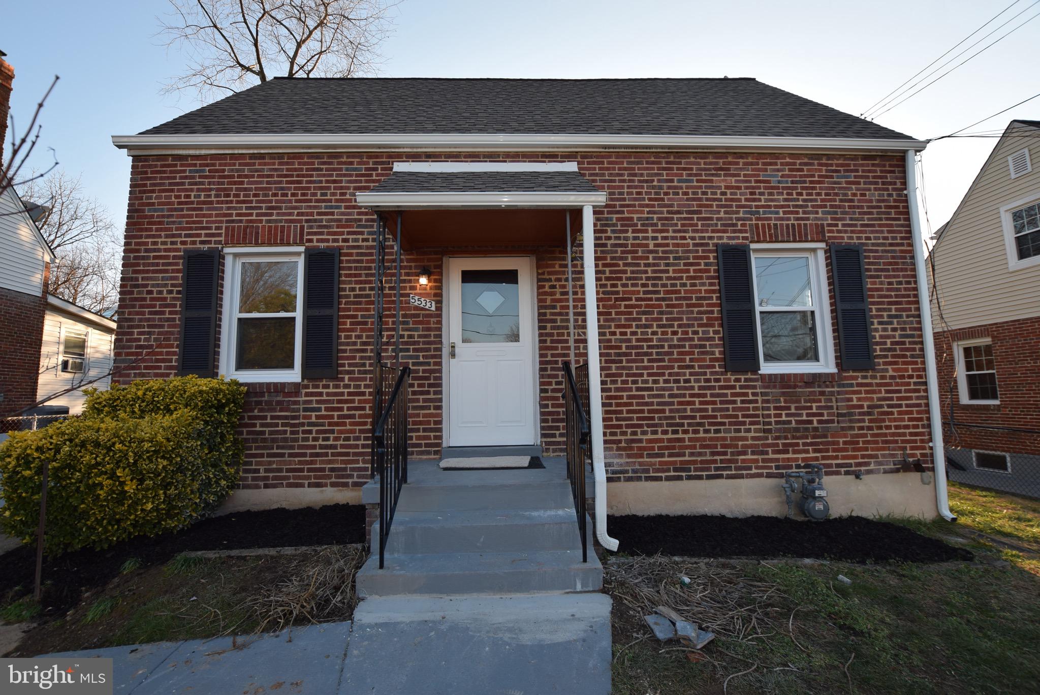 WASHINGTON SUBURBAN HOME - Residential