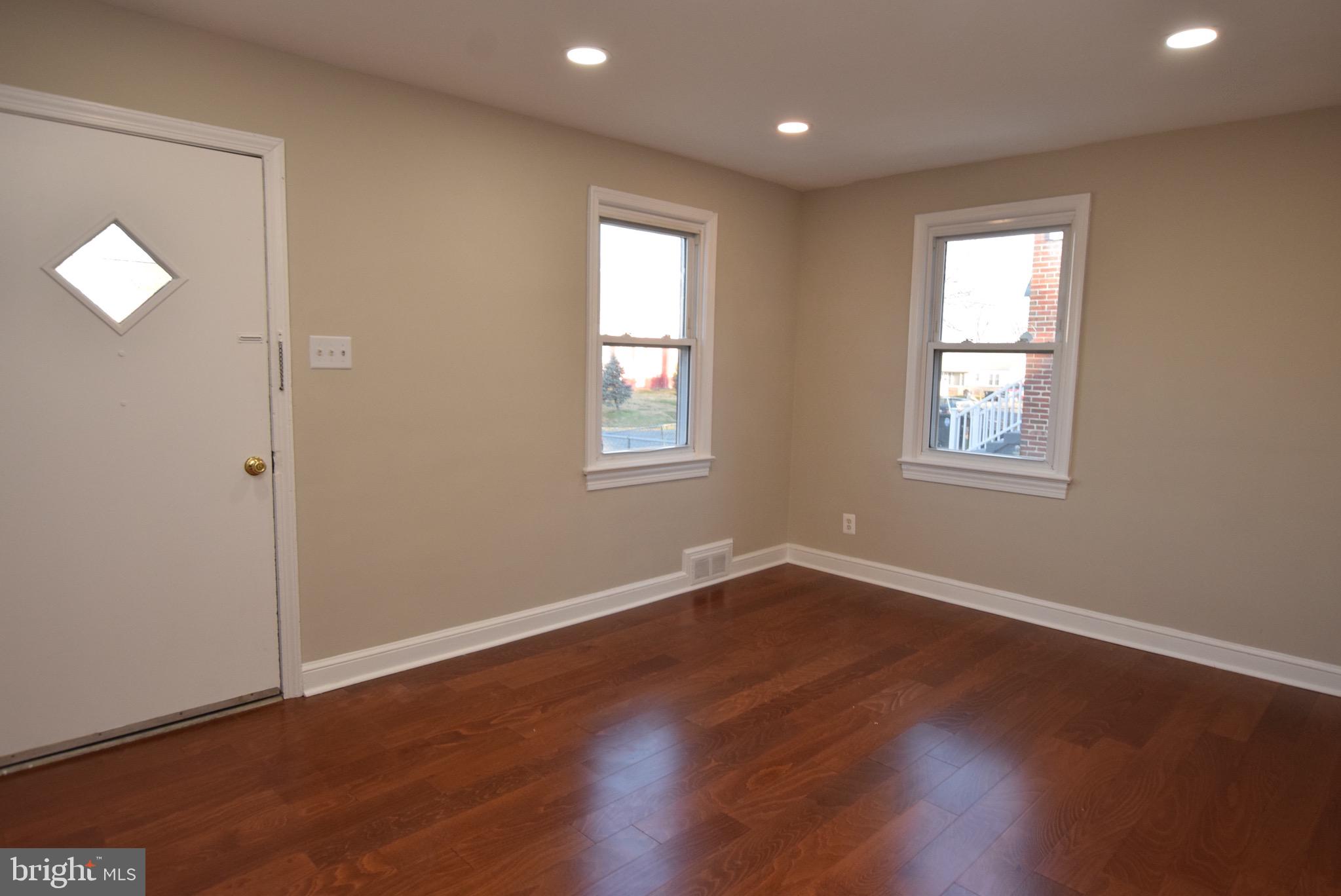 WASHINGTON SUBURBAN HOME - Residential