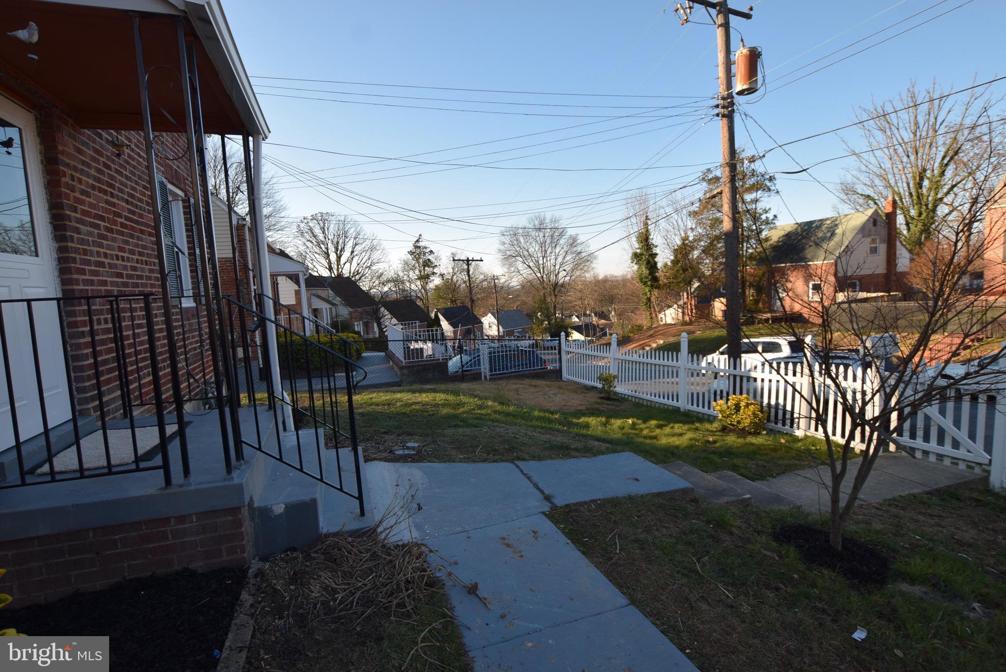 WASHINGTON SUBURBAN HOME - Residential