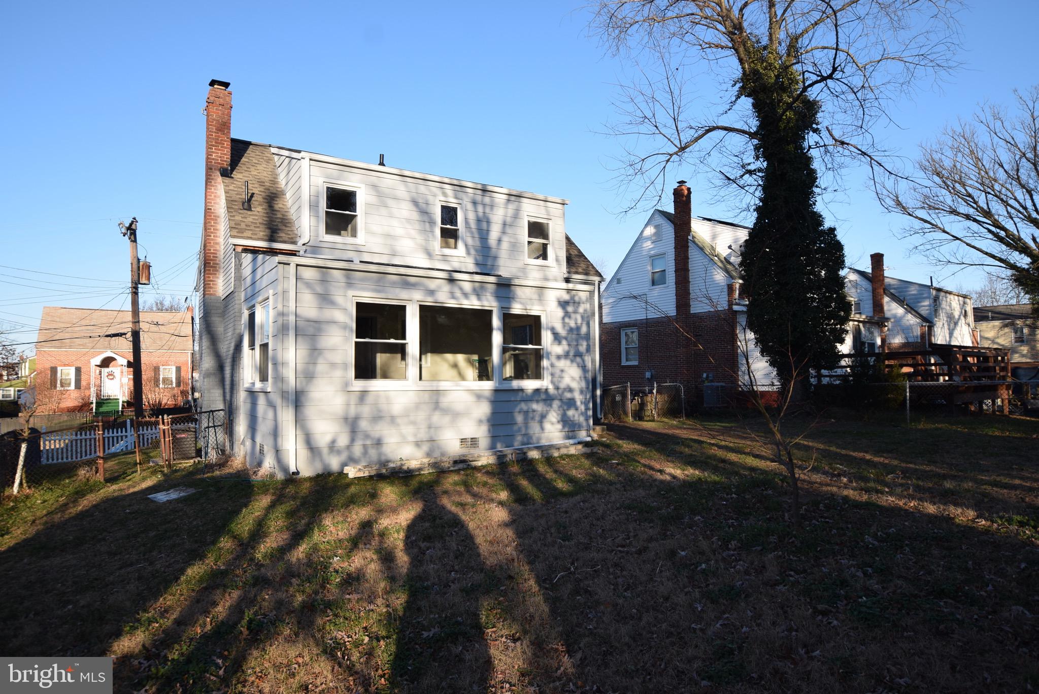 WASHINGTON SUBURBAN HOME - Residential