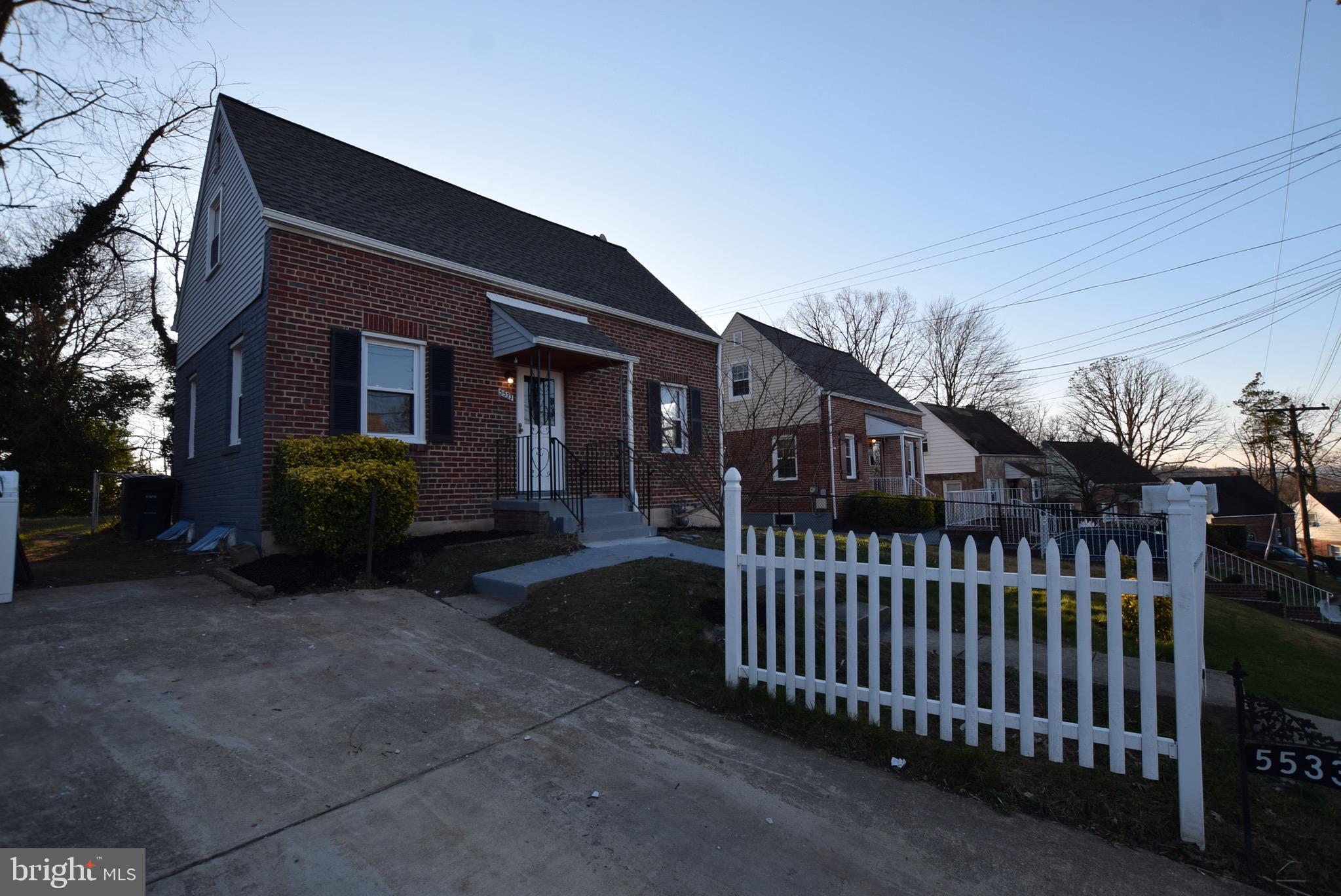 WASHINGTON SUBURBAN HOME - Residential