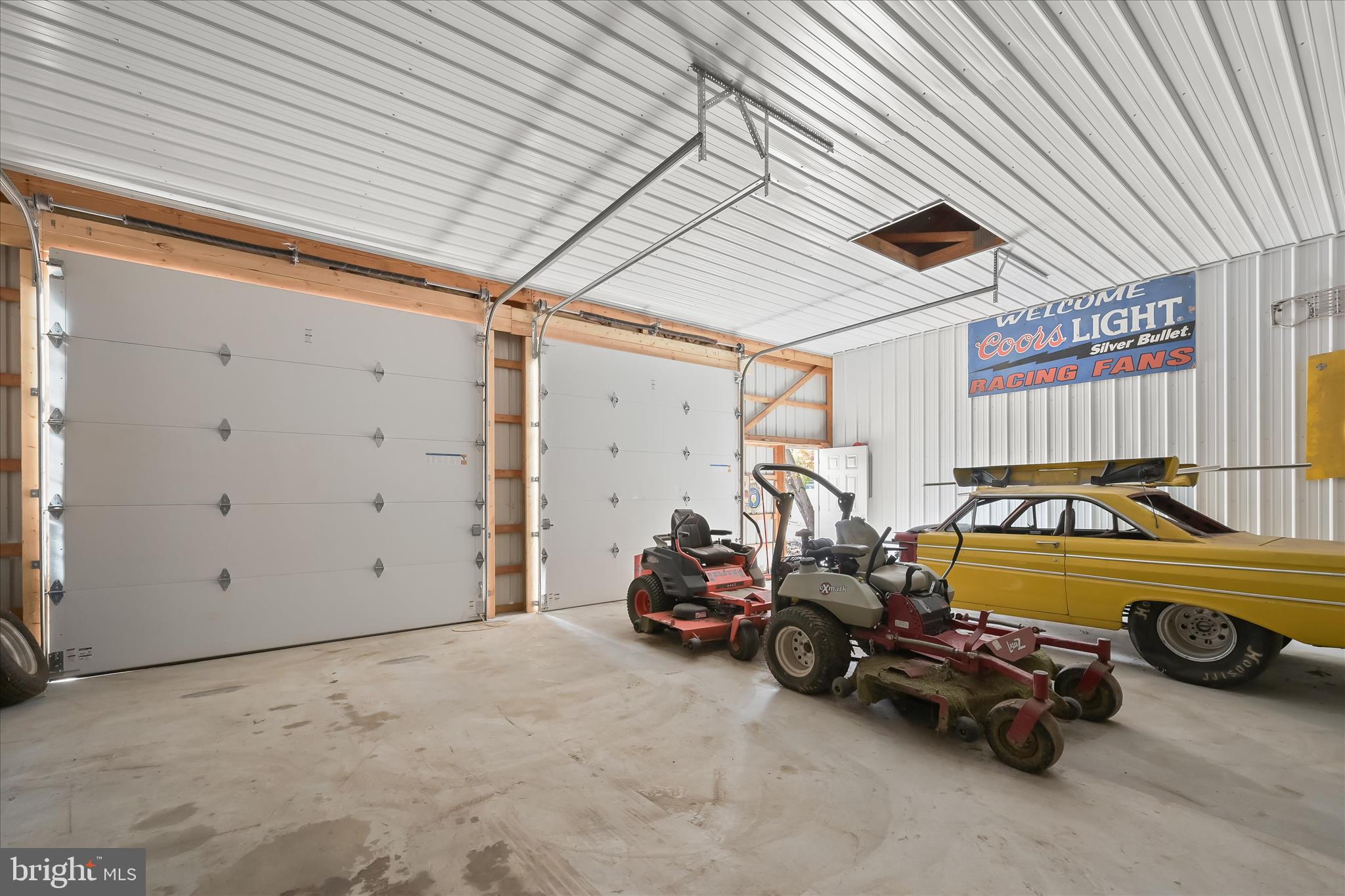 MOUNTAINDALE - Residential