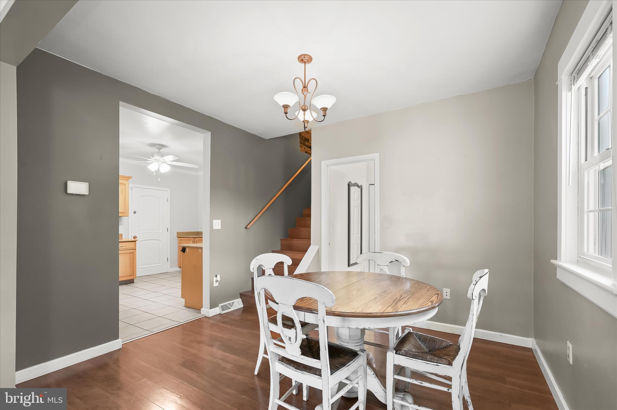 MOUNTAINDALE - Residential