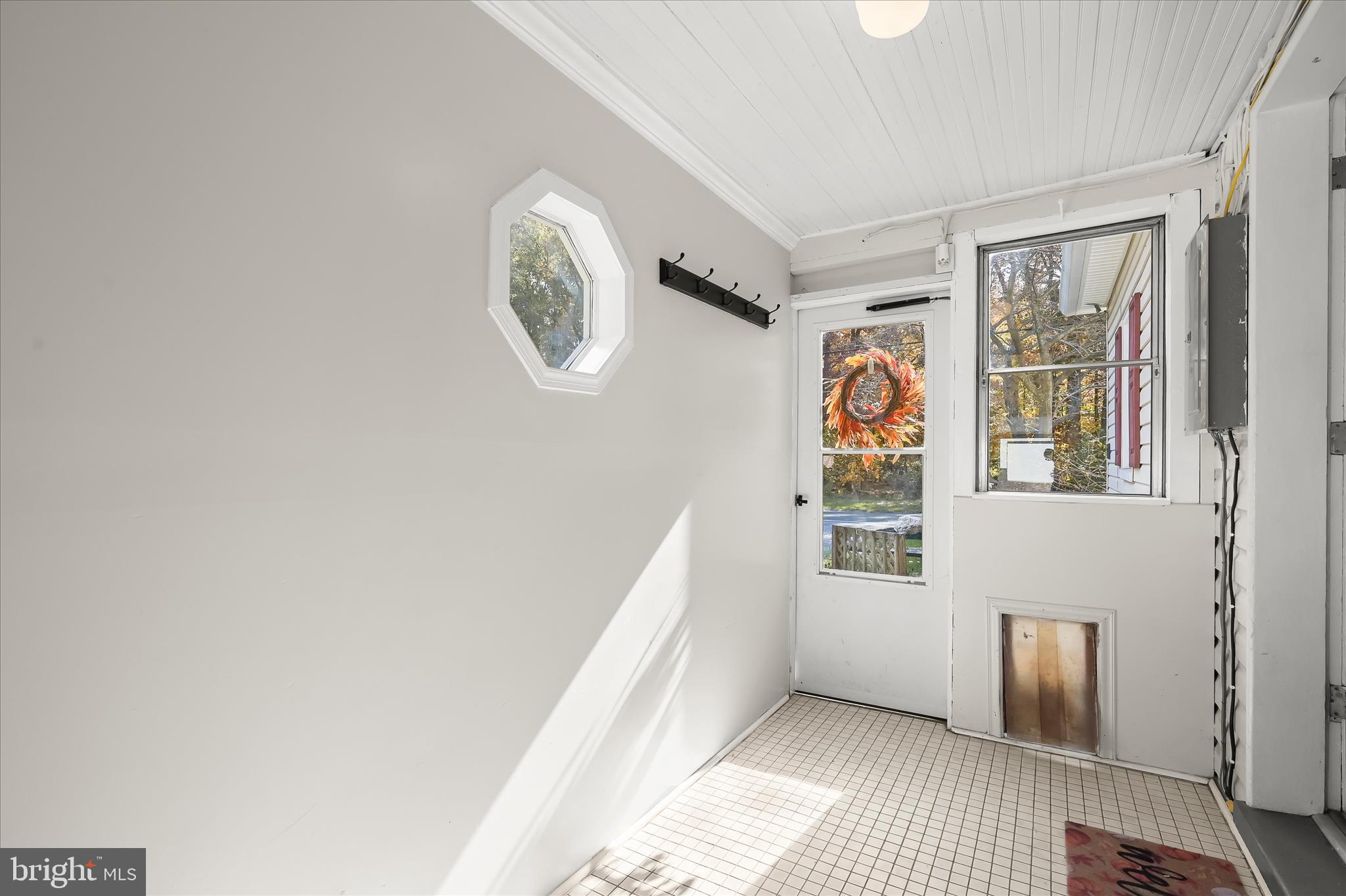 MOUNTAINDALE - Residential