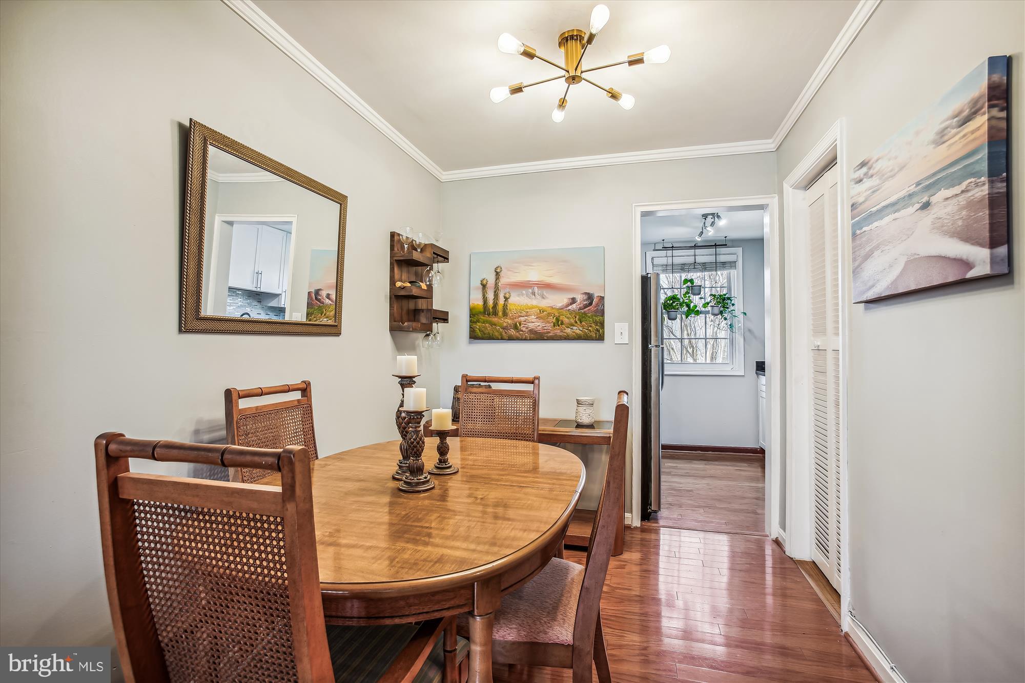 ARLINGTON OAKS - Residential