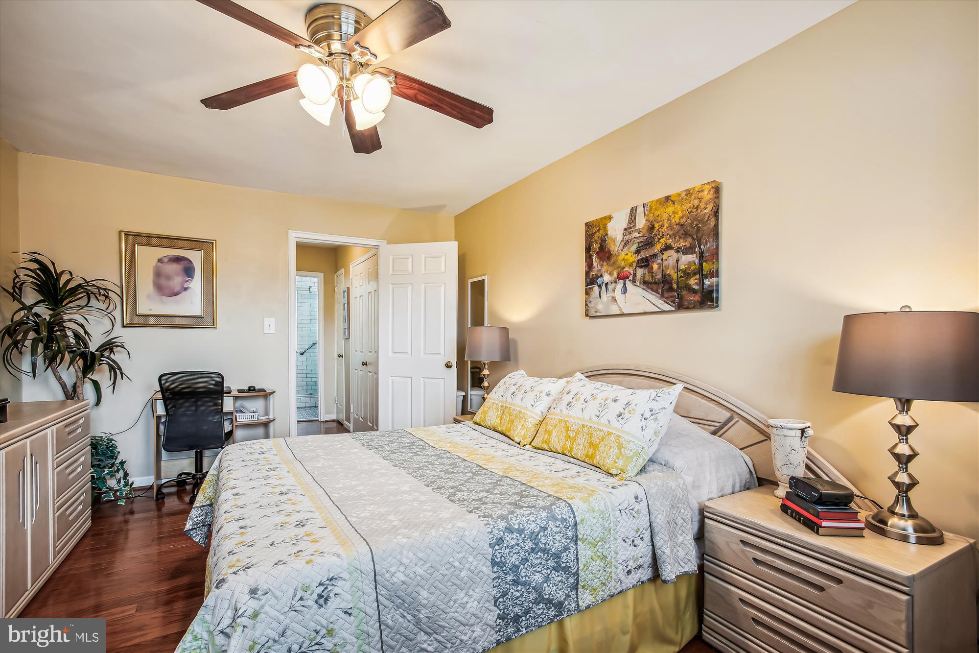 ARLINGTON OAKS - Residential