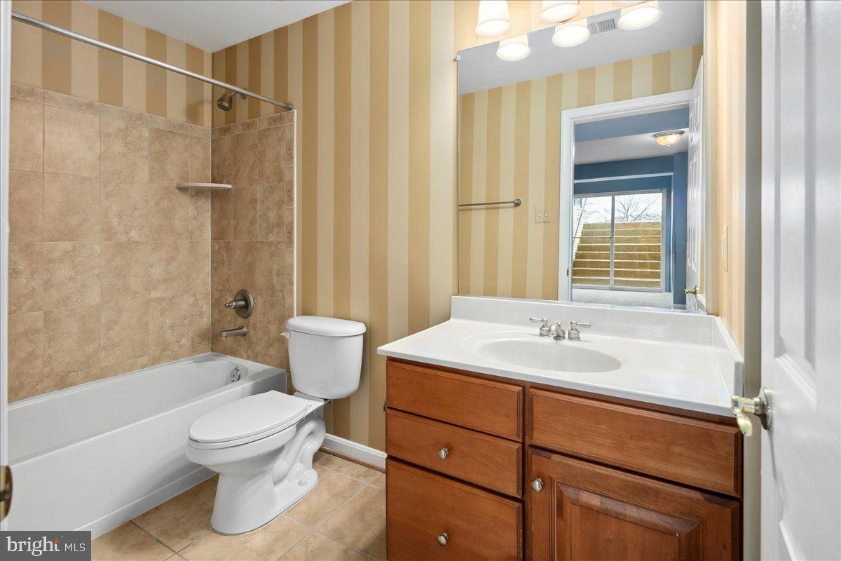 CEDAR BROOKE - Residential