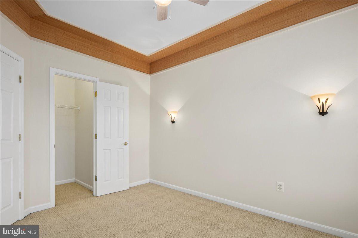 CEDAR BROOKE - Residential