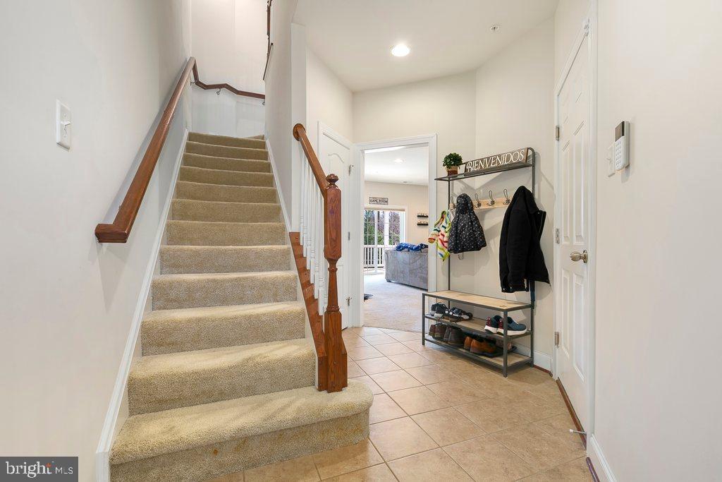 2048 DEERTREE LANE