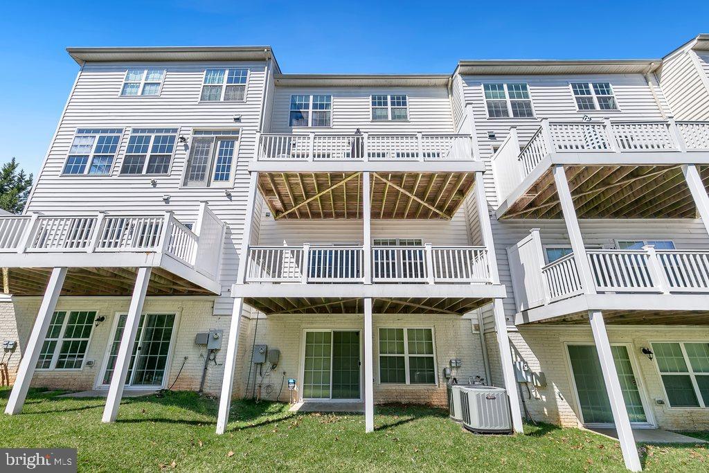 ROCK CREEK WOODS - Residential