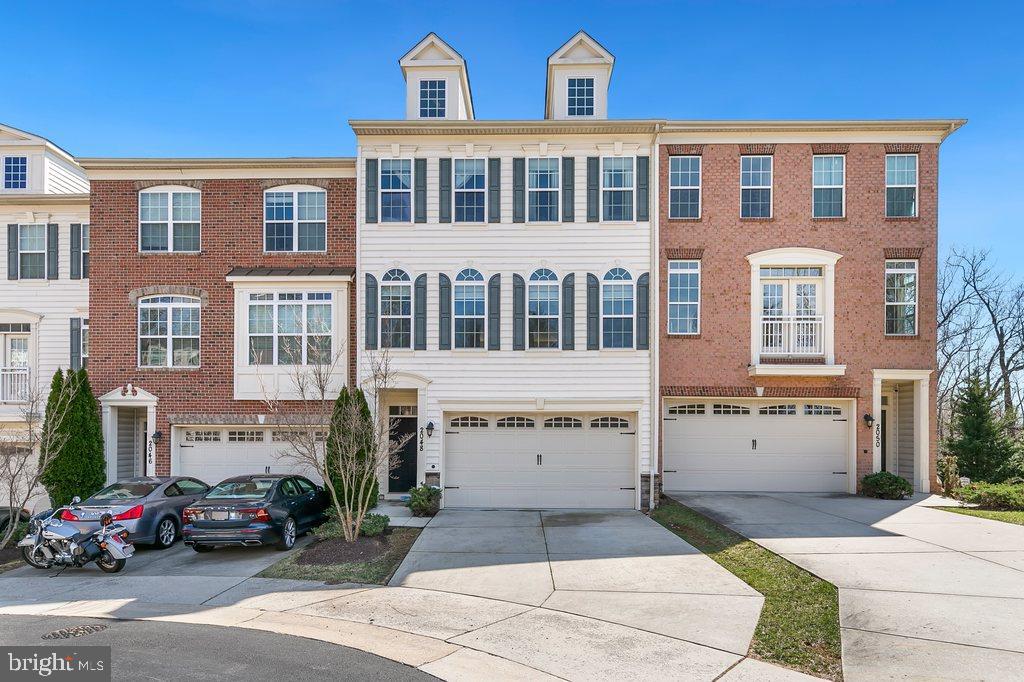 2048 DEERTREE LANE