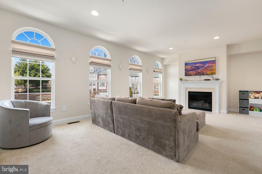 ROCK CREEK WOODS - Residential