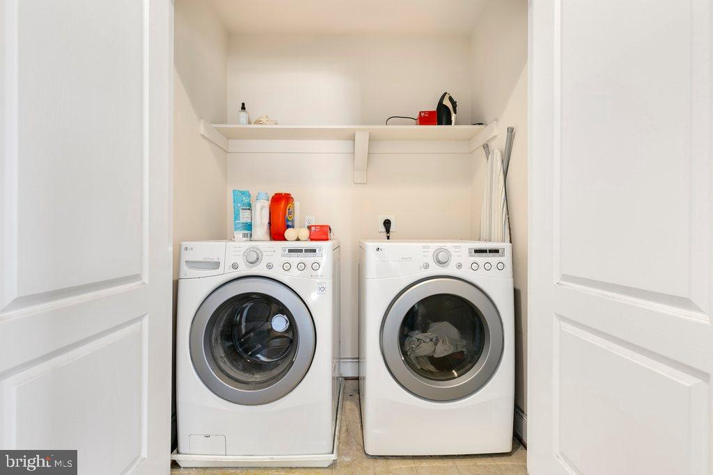 ROCK CREEK WOODS - Residential