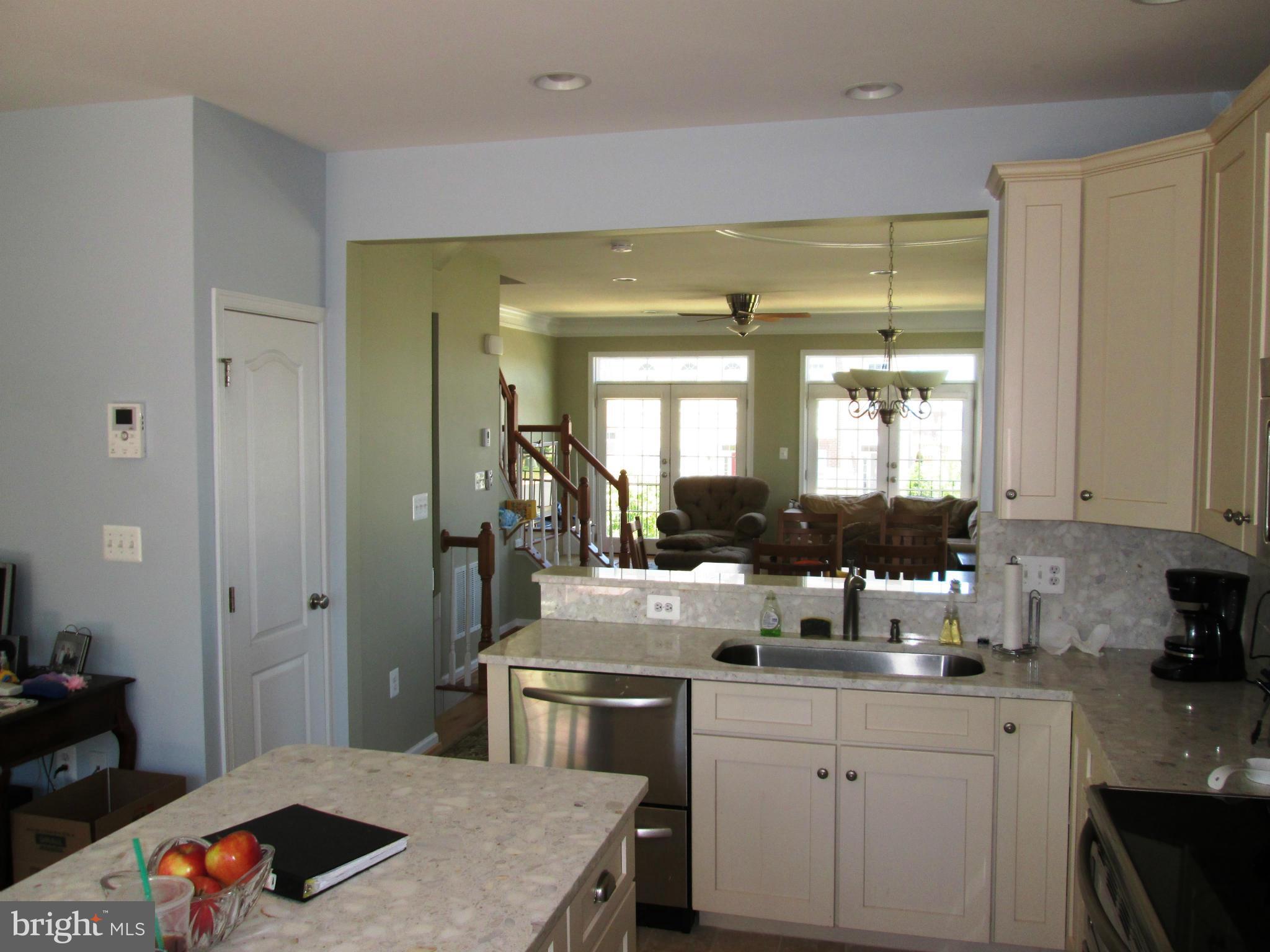 LOUDOUN VALLEY ESTATES 2 - Residential Lease