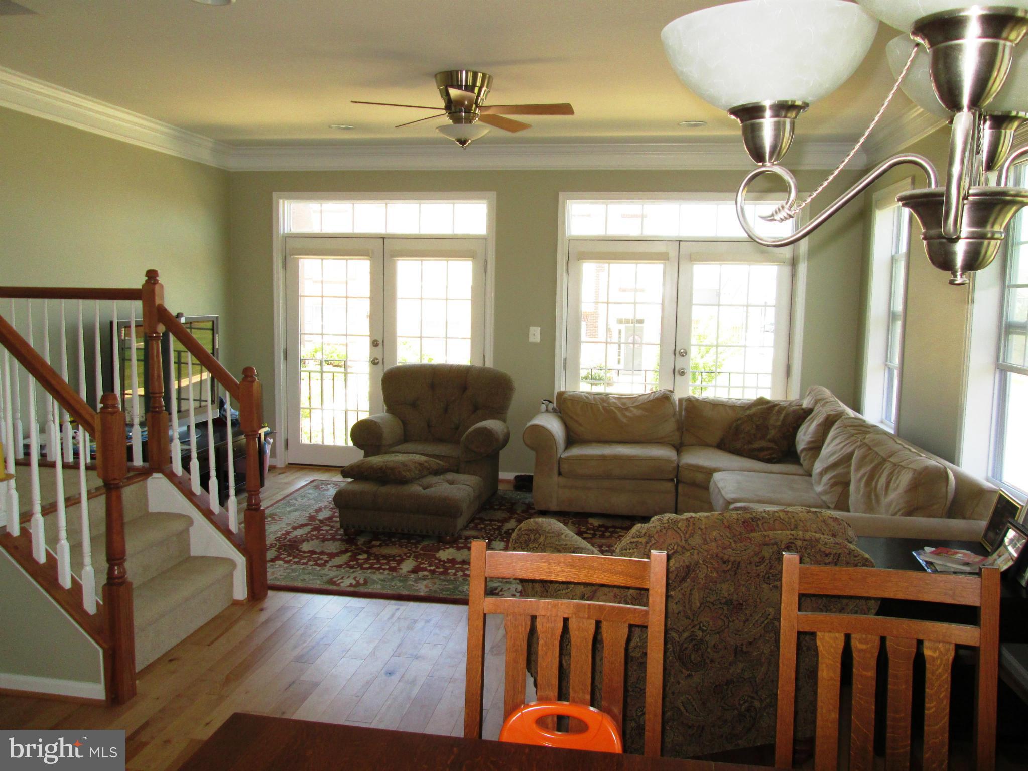 LOUDOUN VALLEY ESTATES 2 - Residential Lease