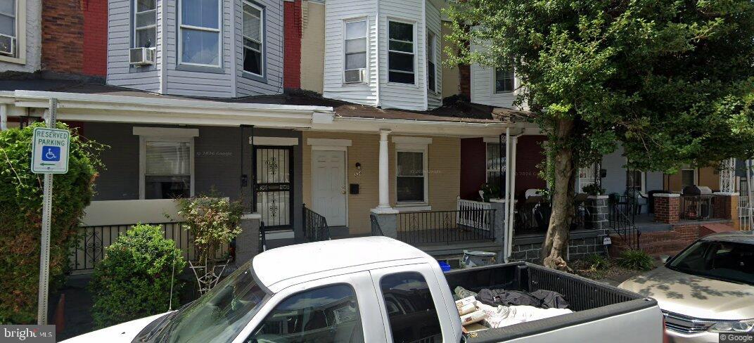 PHILADELPHIA (WEST) - Residential