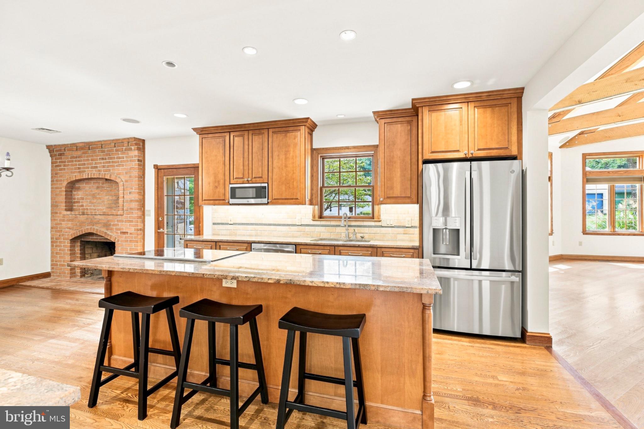 318 DUXBURY ROAD