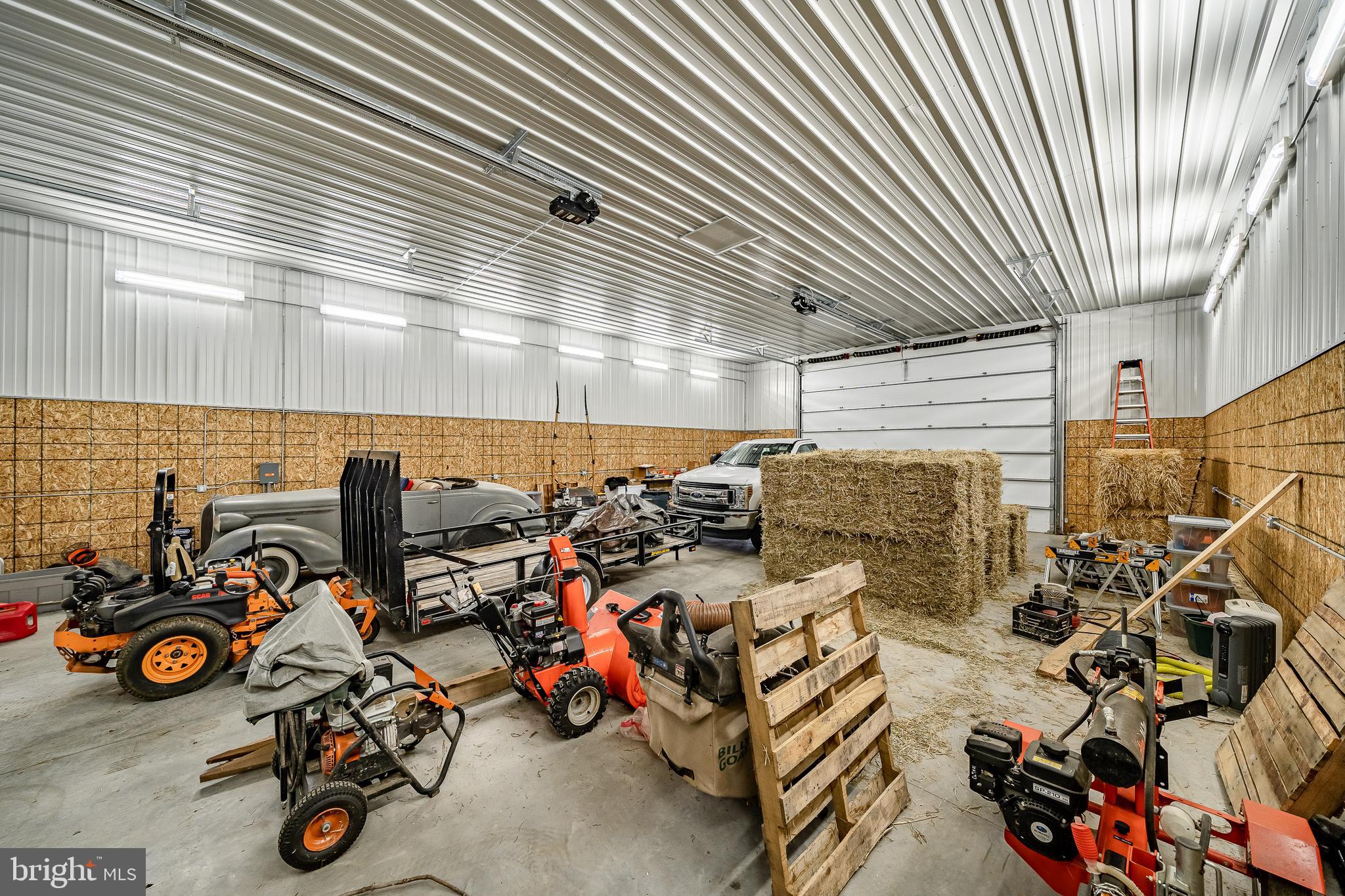 CHESHIRE HUNT - Residential