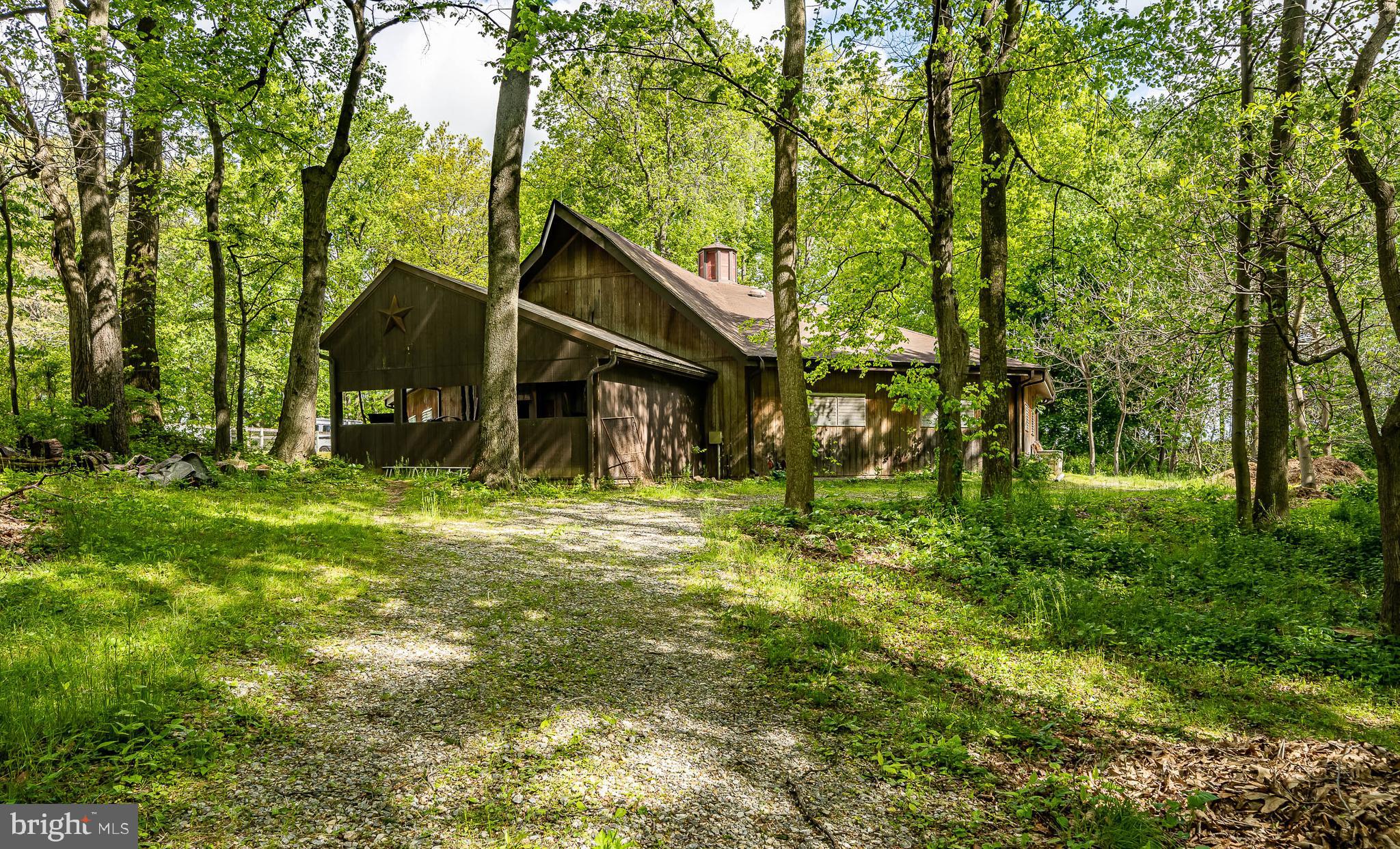 CHESHIRE HUNT - Residential