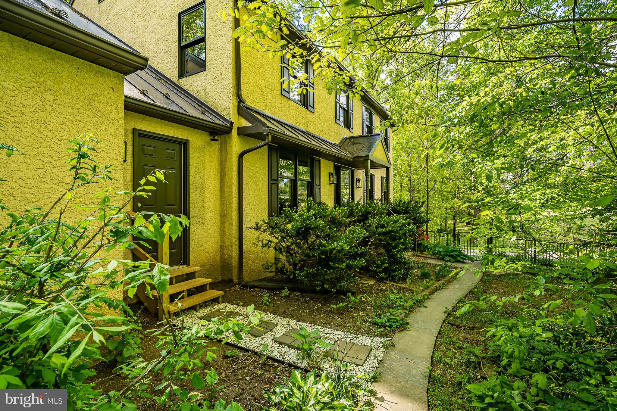 CHESHIRE HUNT - Residential