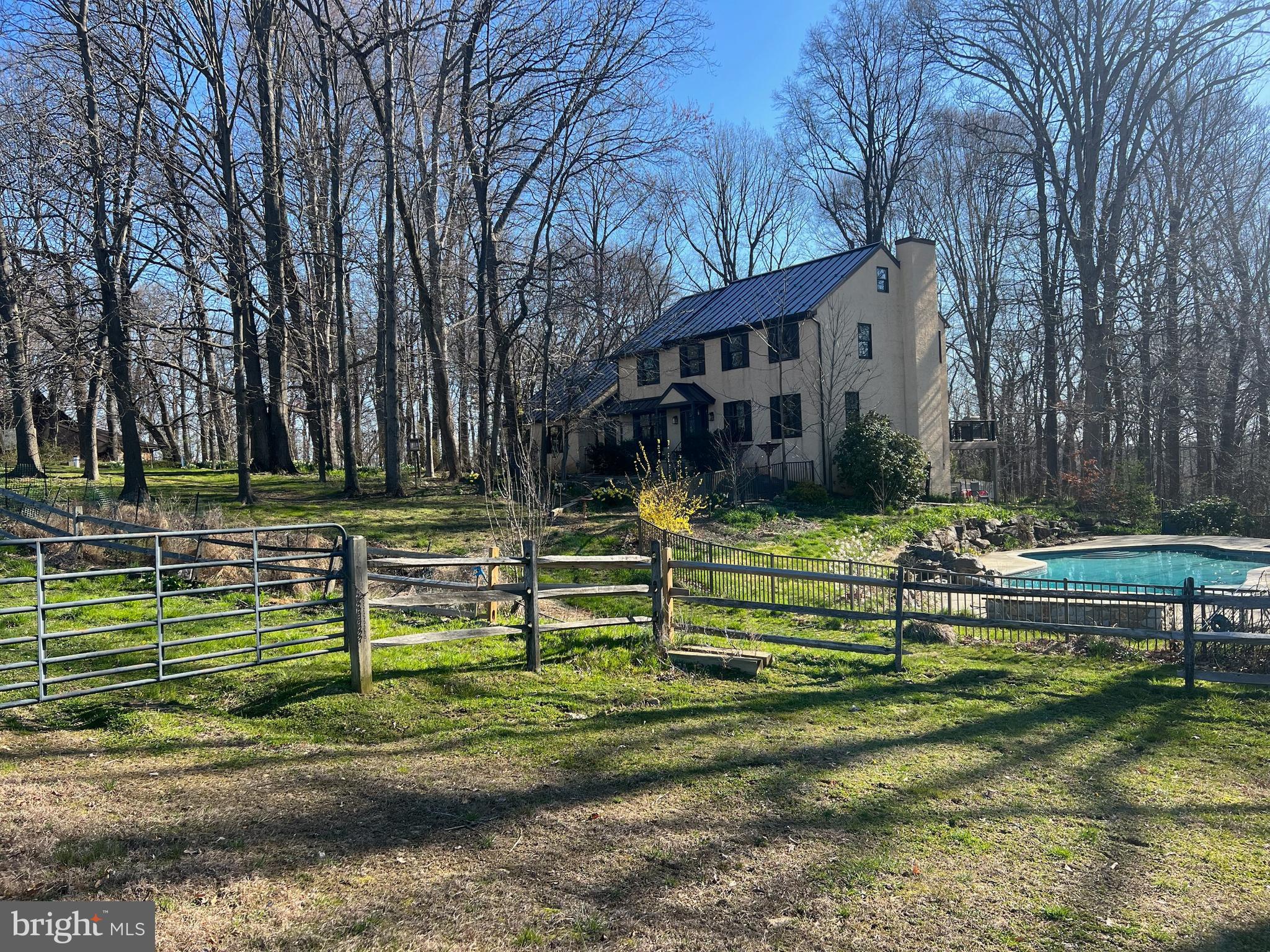 CHESHIRE HUNT - Residential