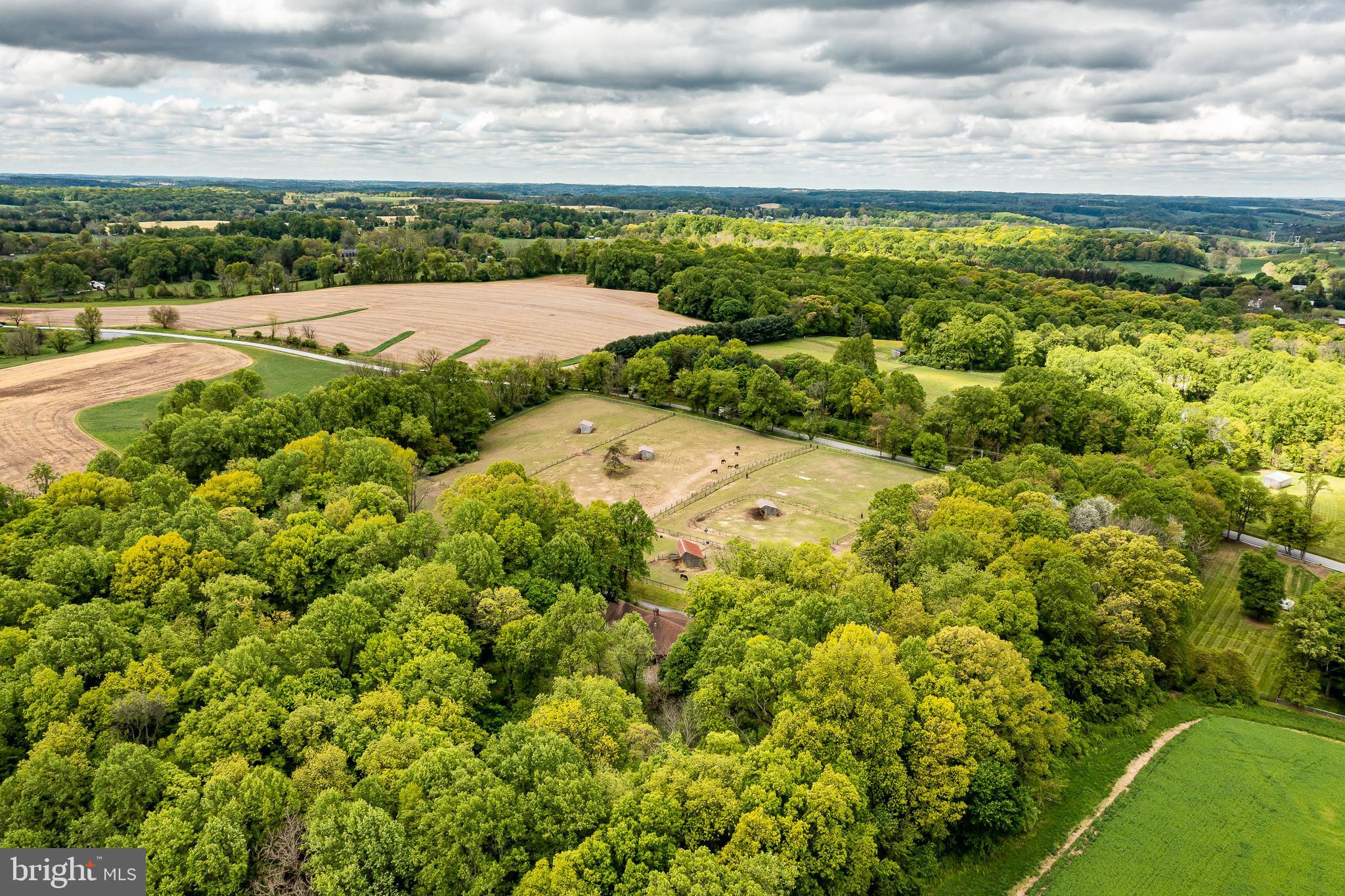 CHESHIRE HUNT - Residential