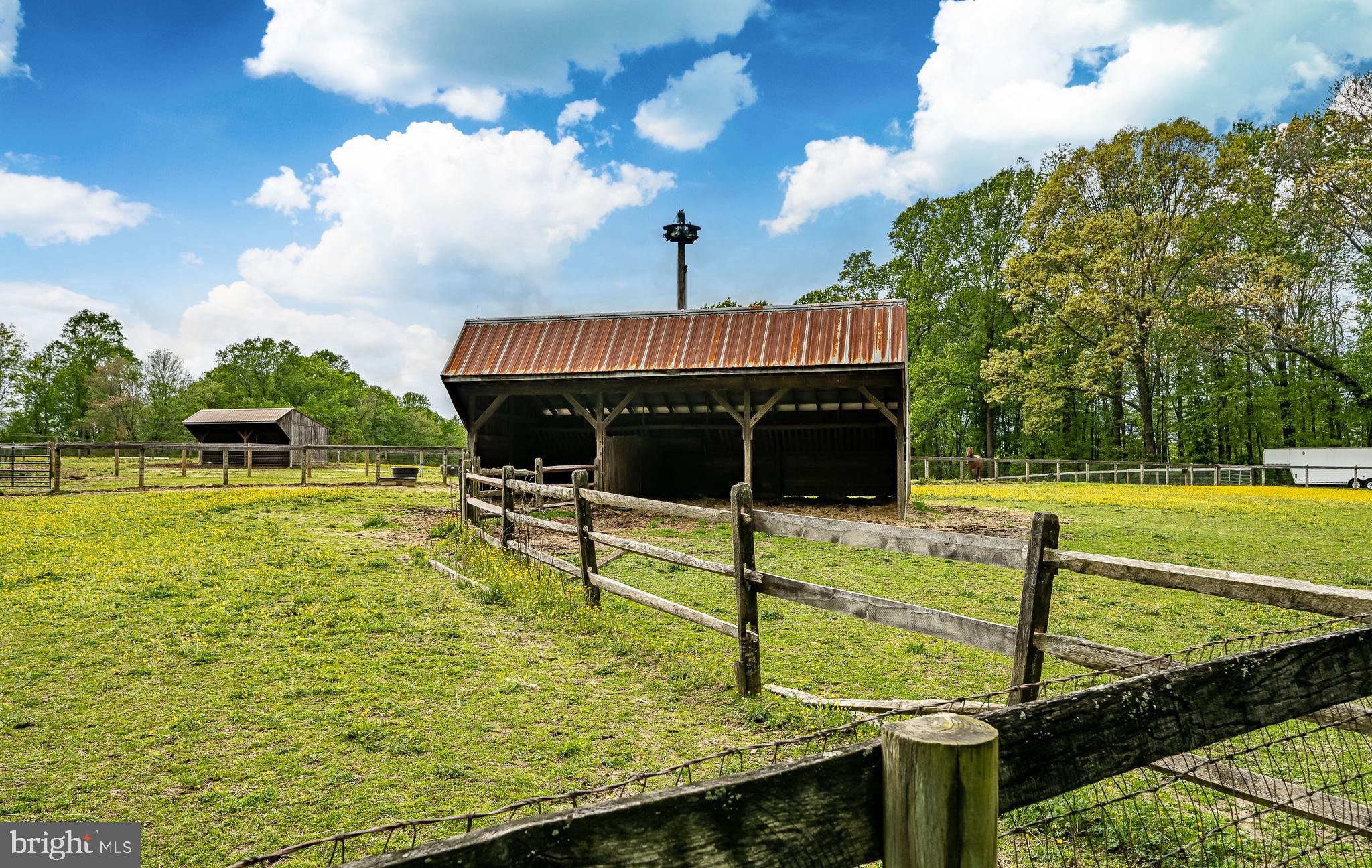 CHESHIRE HUNT - Residential