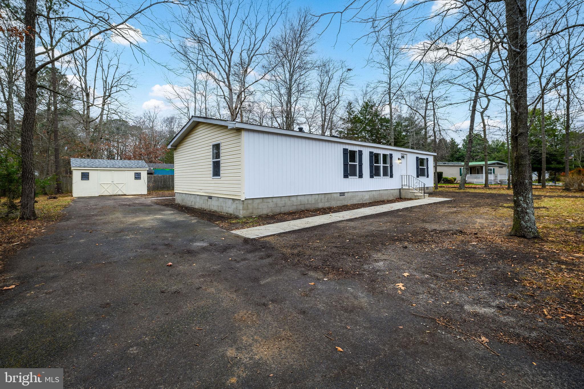 CAPTAINS GRANT - Residential