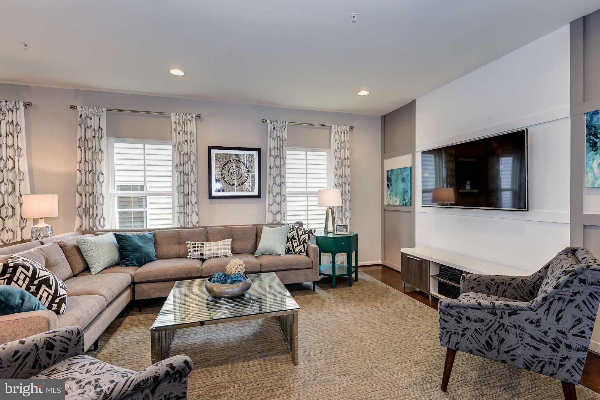 CABIN BRANCH - Residential