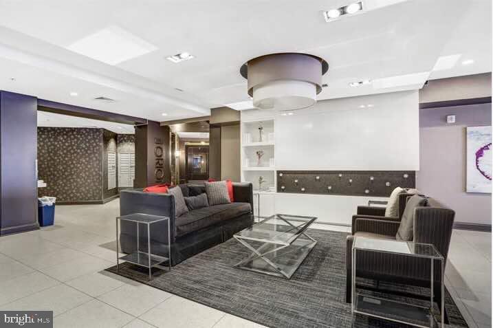 8005 13TH STREET 411