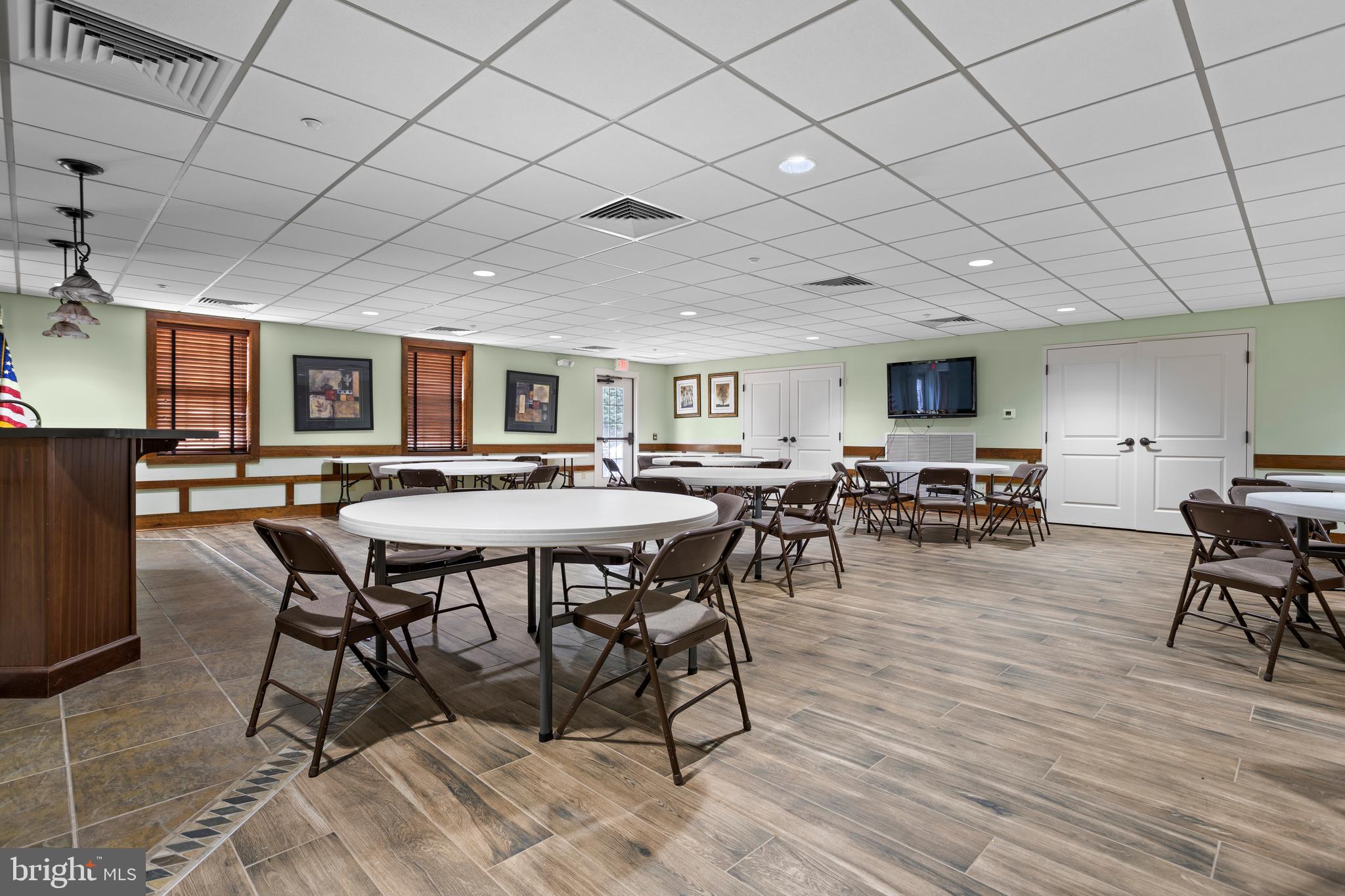 WINDSOR AT GLEN MI - Residential