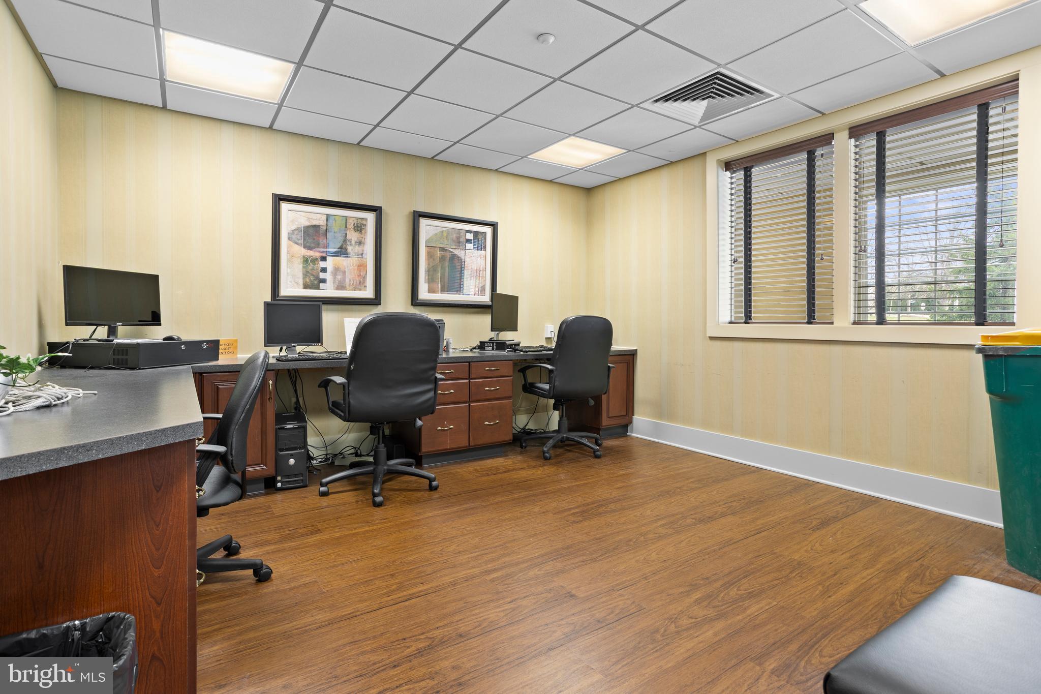 WINDSOR AT GLEN MI - Residential