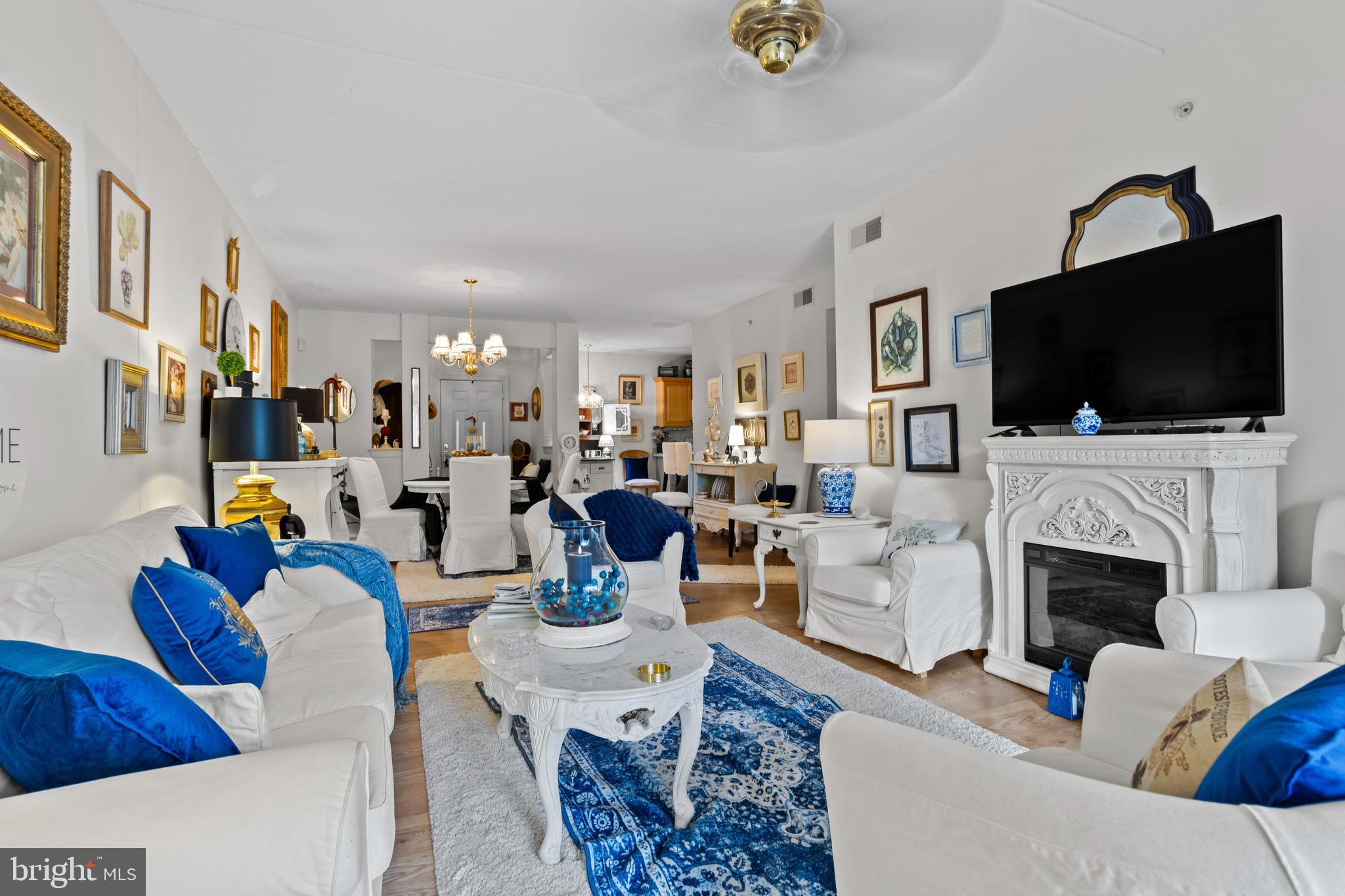 WINDSOR AT GLEN MI - Residential