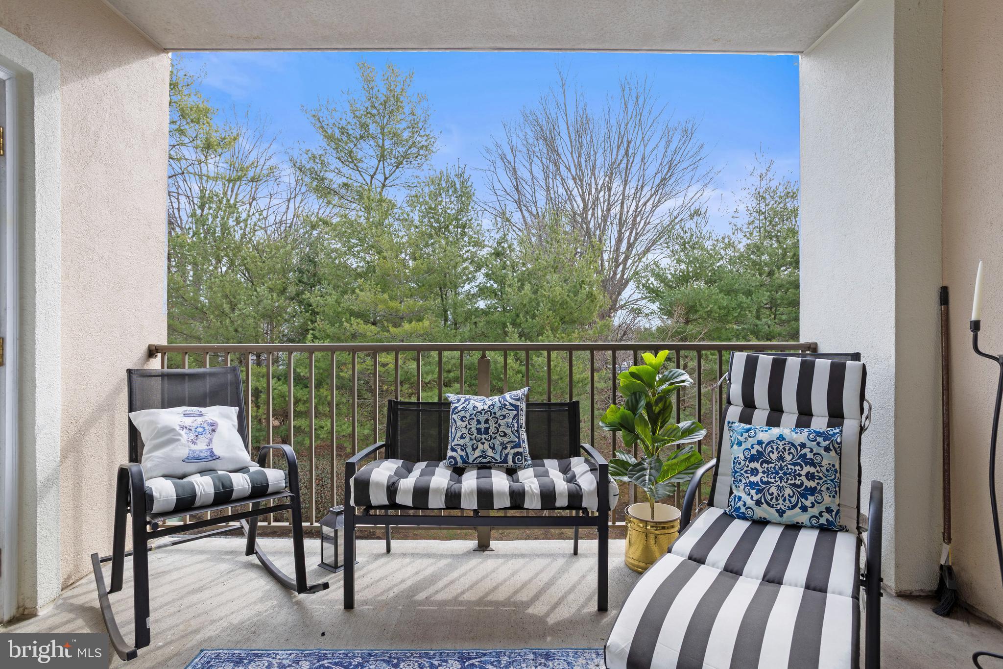 WINDSOR AT GLEN MI - Residential