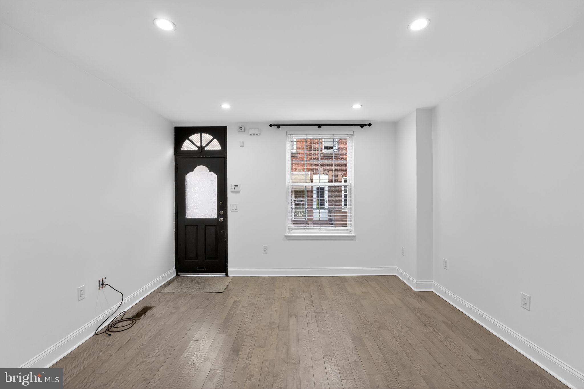 PORT RICHMOND - Residential